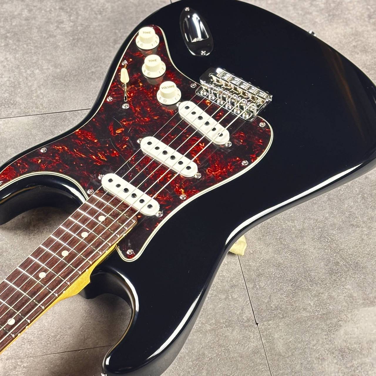 K.Nyui Custom Guitars KNST【現物画像】【本体重量:3.465kg】（新品