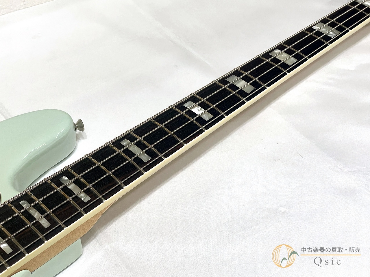 Fender FSR Traditional 70s Jazz Bass 【返品OK】[VMR23]【箕面店在庫