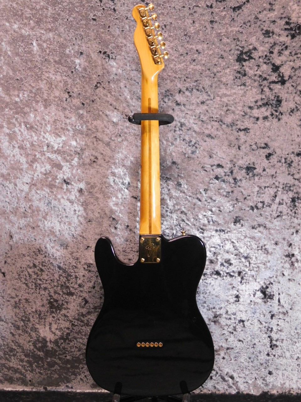 Fender Collectors Edition Black & Gold Telecaster '82（ビンテージ 