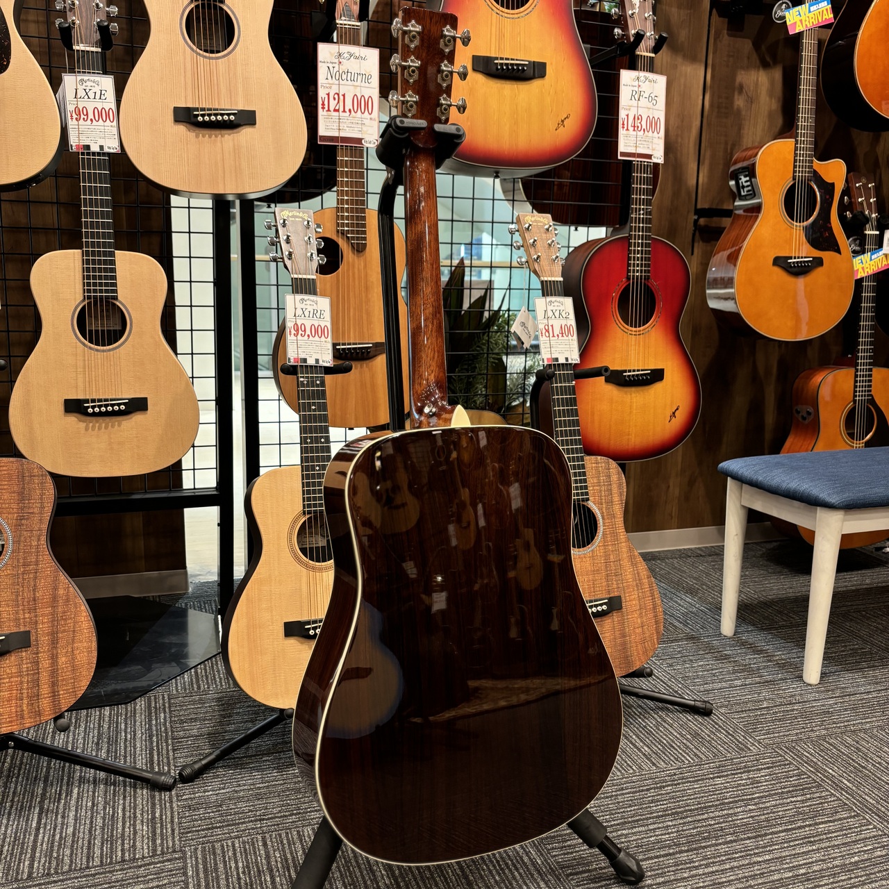 【美品】Stafford SF - 4D エレアコ （トップ単板）ケース付き Stafford SF-4D | クロサワ楽器店