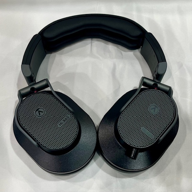 AUSTRIAN AUDIO 【中古:新品同様】Hi-X65 開放型モニター 美品【ローン