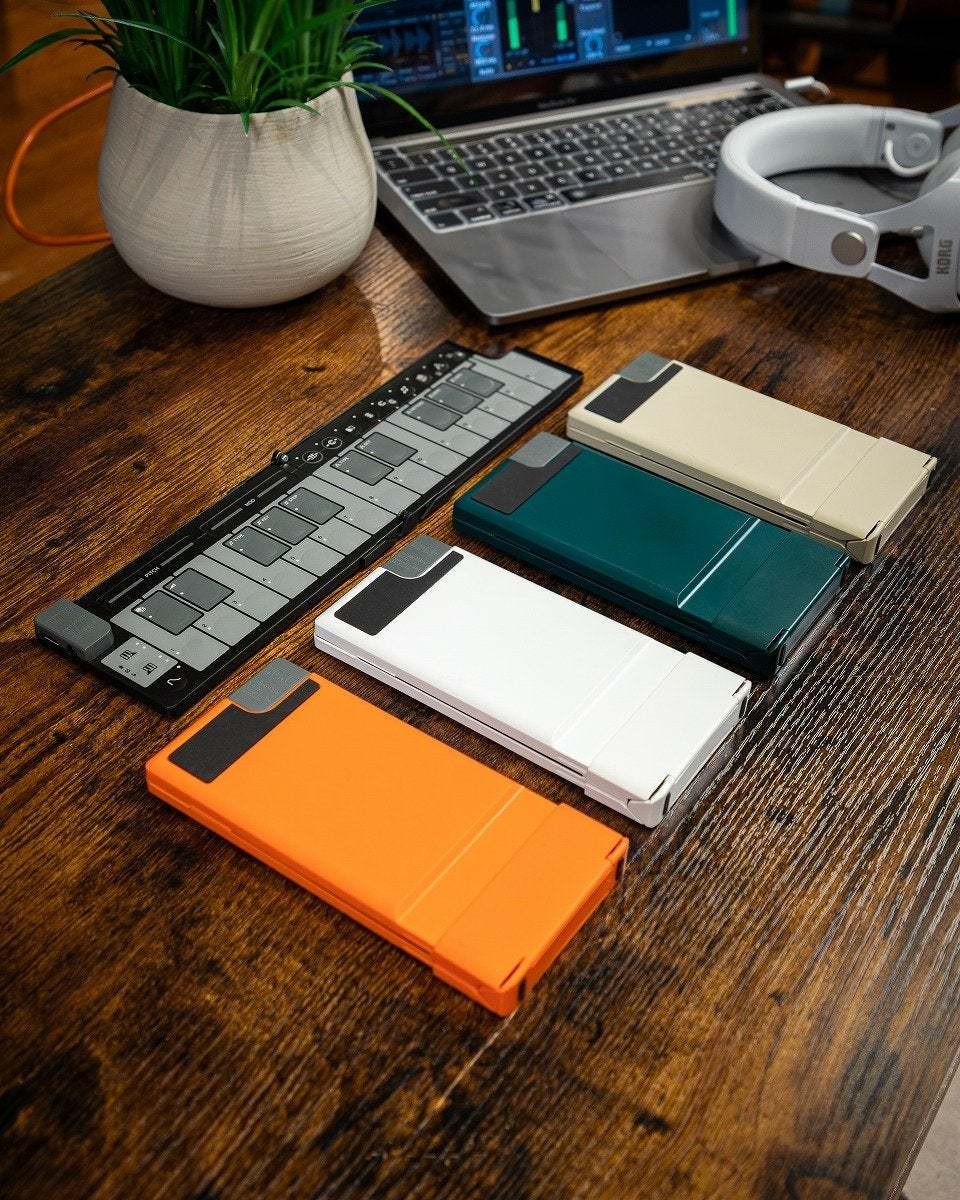 KORG nanoKEY Fold White MIDIキーボード【渋谷店】《展示品チョイキズ
