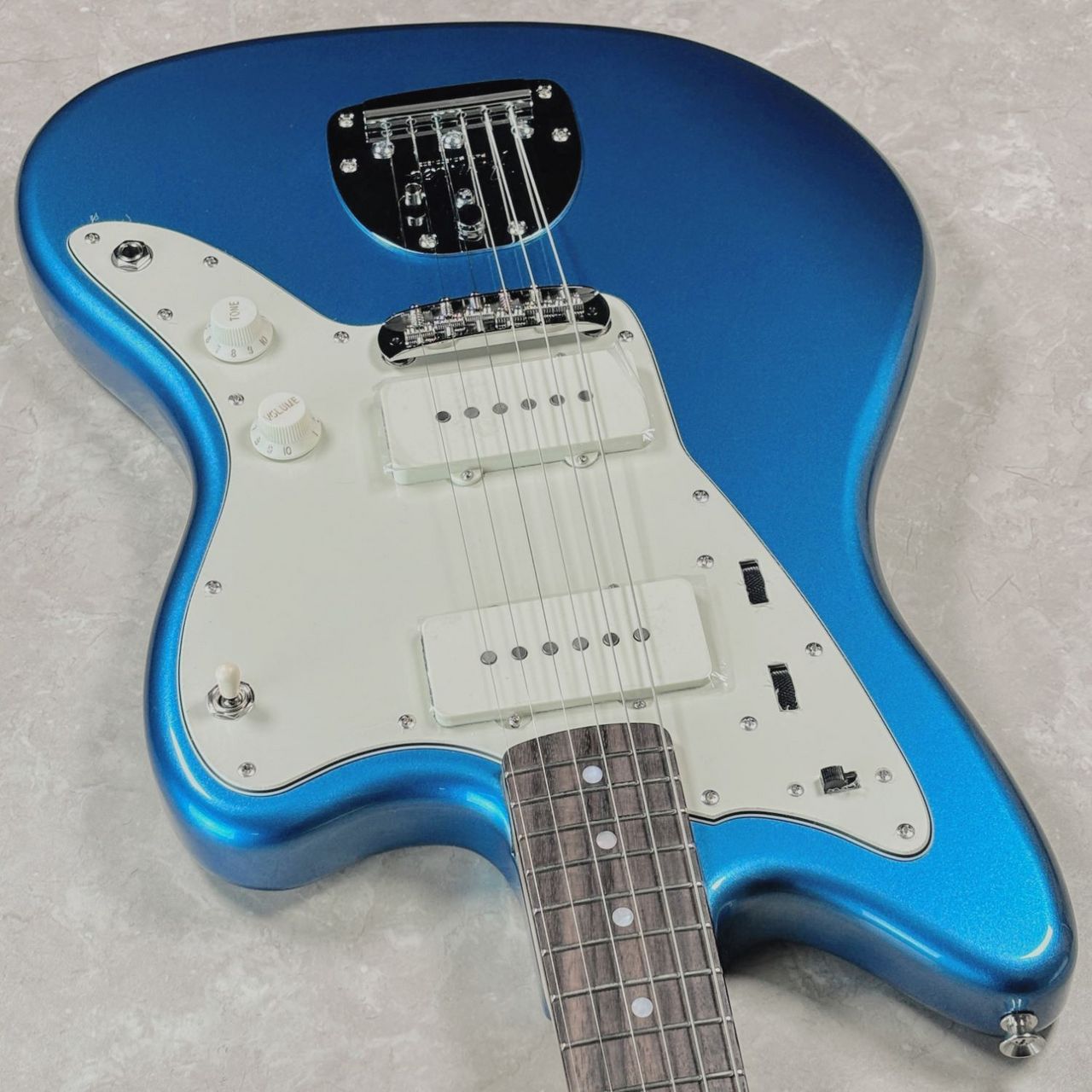 Fender 【島村楽器限定カラー・マッチングヘッド仕様・極上の