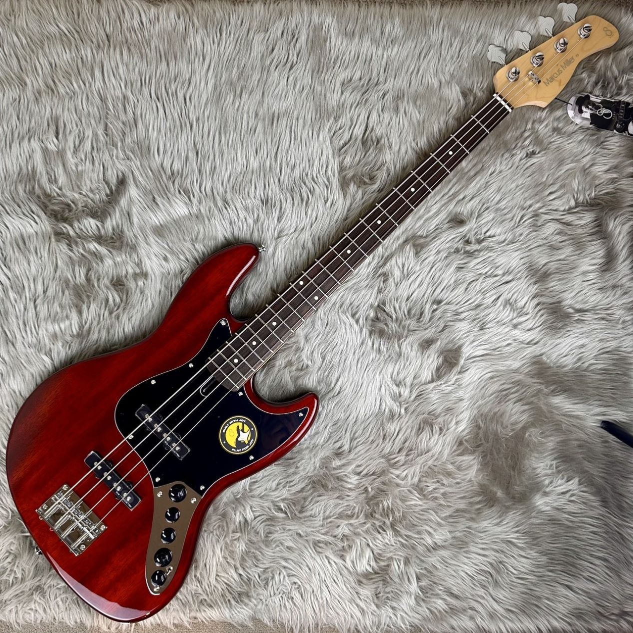 メルカリ市限定値下げMarcus Miller sireZ3 エレキベース メルカリ市限定値下げMarcus Miller sireZ3 エレキベース メルカリ市