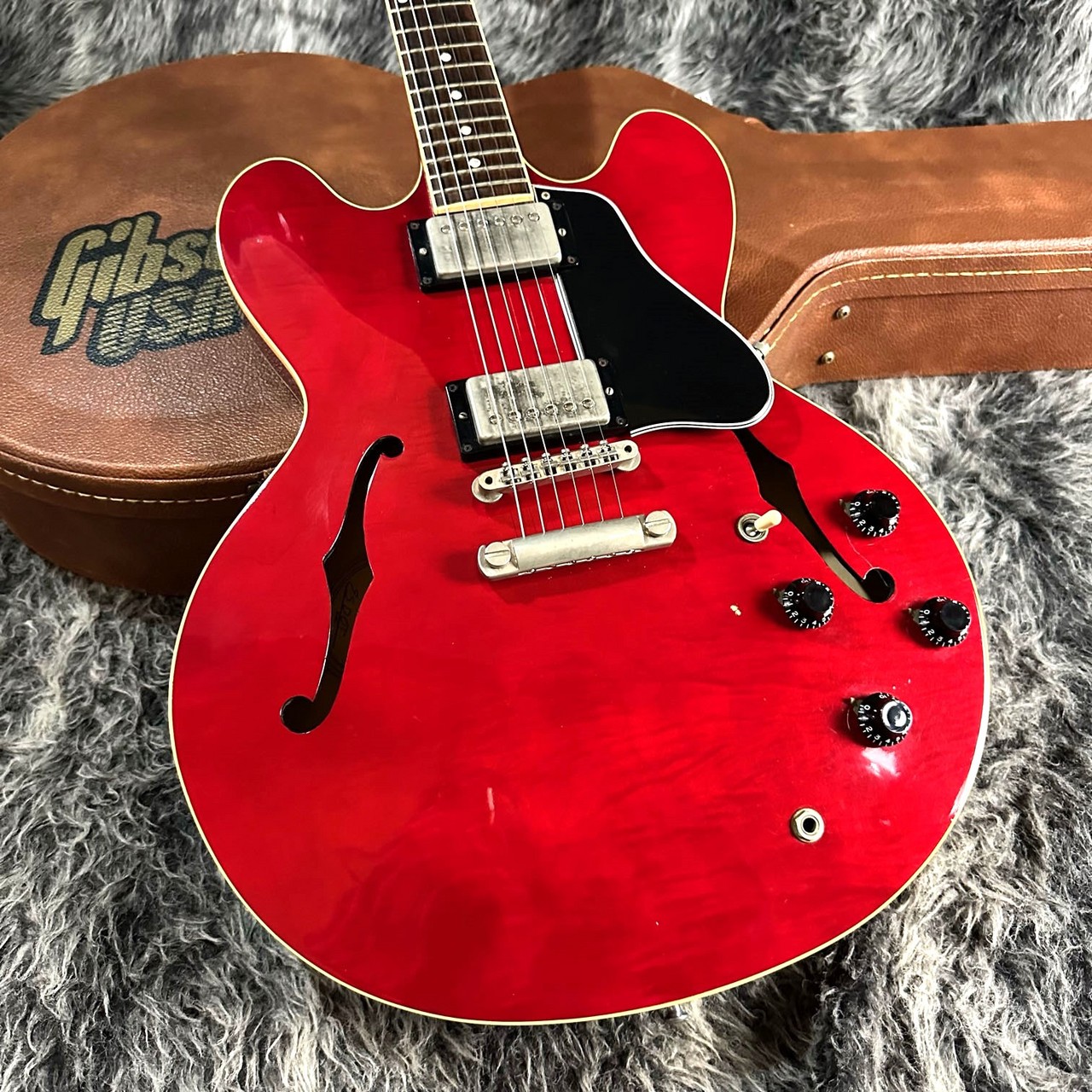 Gibson ES-335 Dot Cherry 1995（中古/送料無料）【楽器検索デジマート】