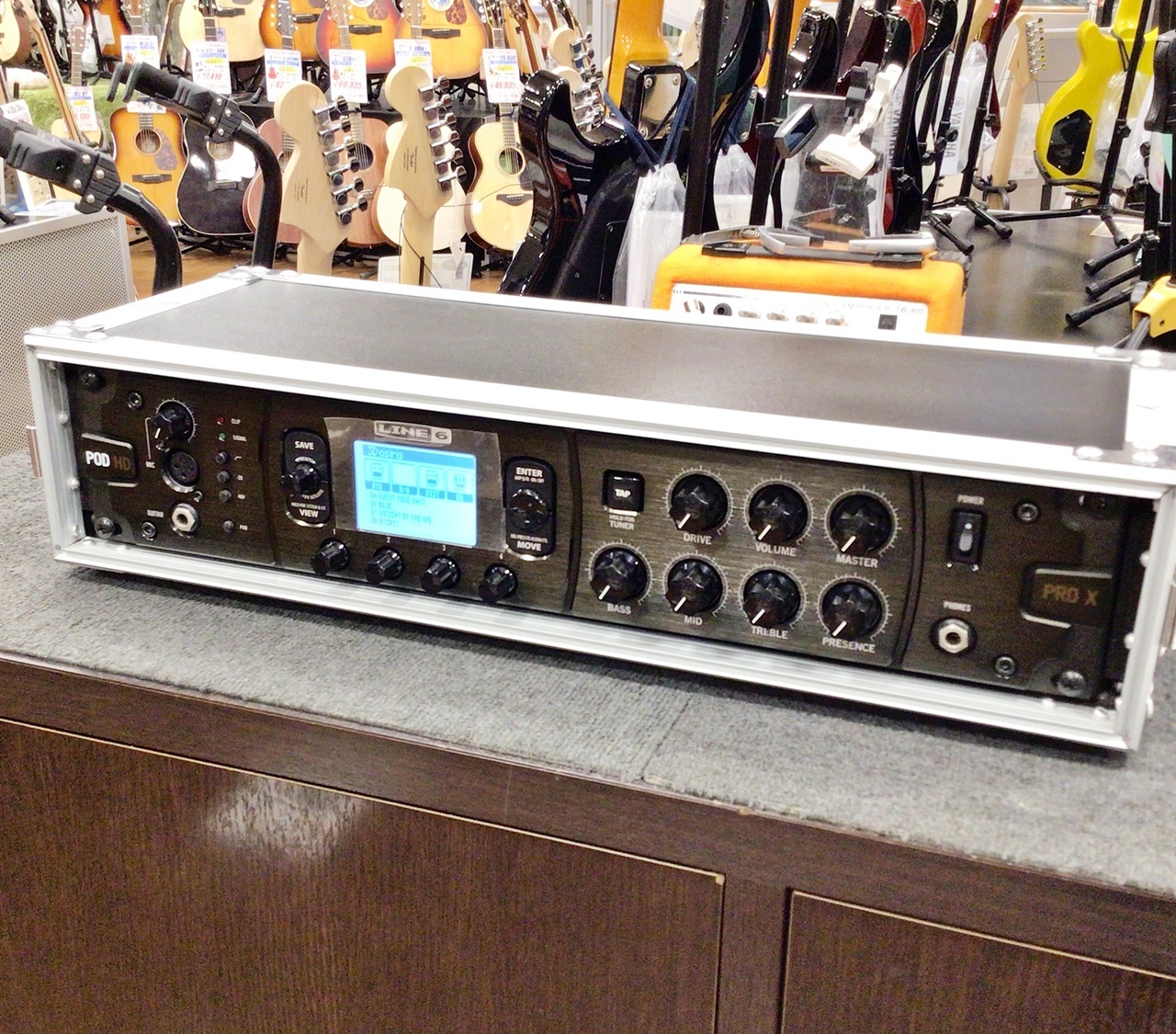 LINE6 POD HD Pro X ラックケース付き LINE6 POD HD Pro X ラックケース付き 本日限定価格】Line6 POD
