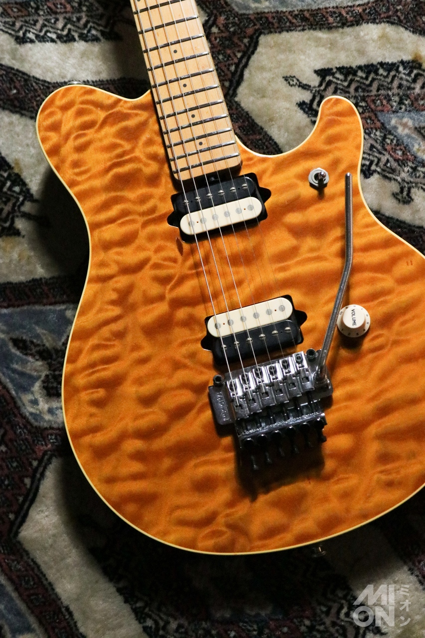 MUSIC MAN AXIS EX Translucent Gold G Serial（中古）【楽器検索