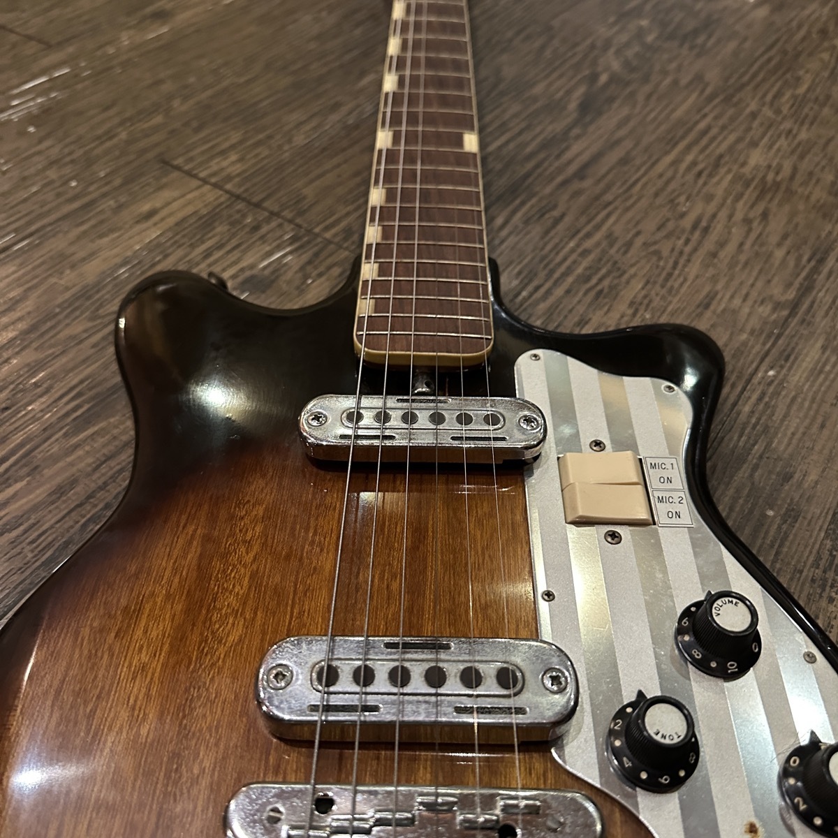 Teisco MJ-2L 1960年代 Electric Guitar(中古/送料無料)【楽器 Teisco MJ-2L 1960年代 Electric Guitar(中古/送料無料)【楽器