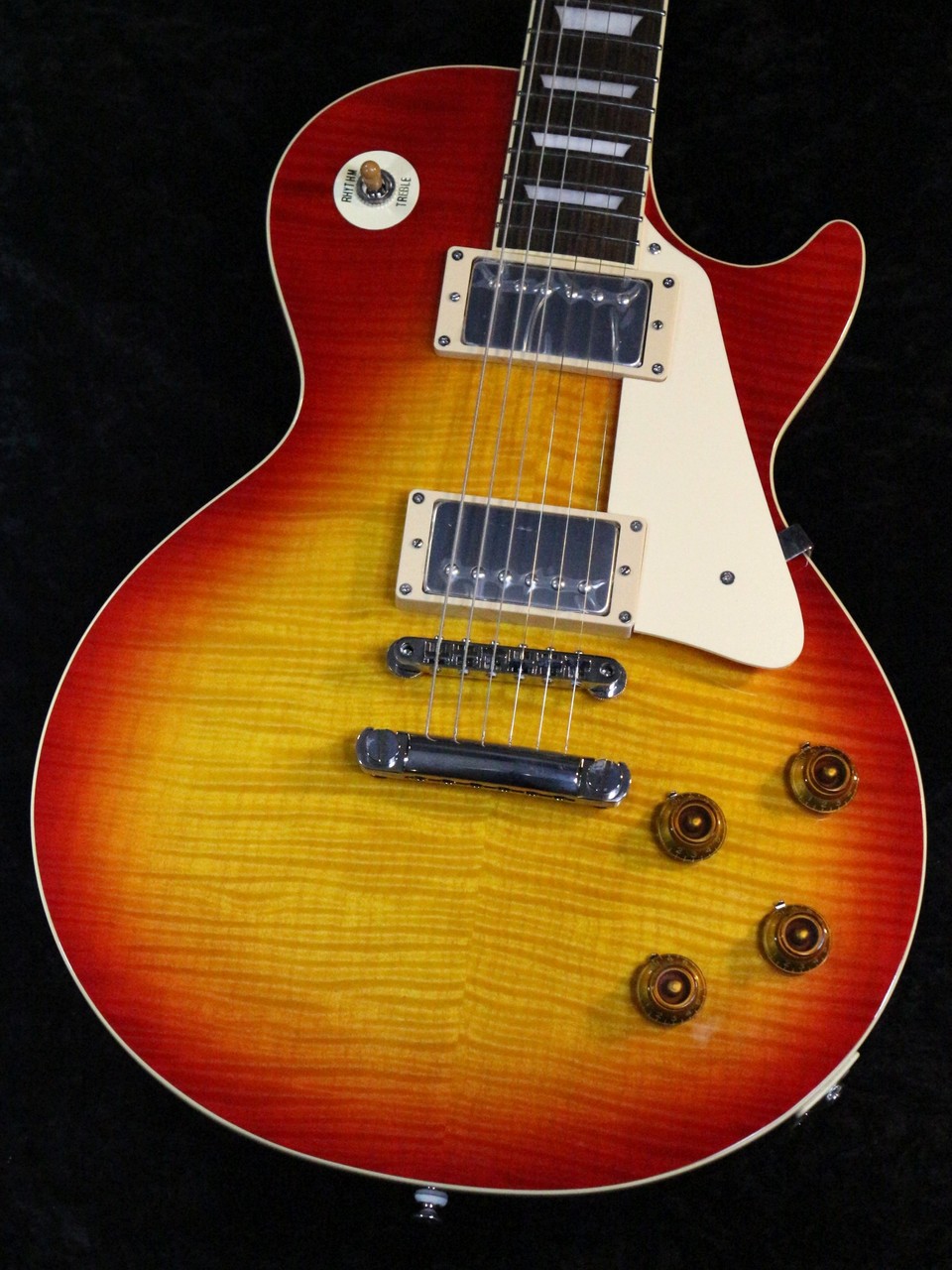 Tokai 【良杢個体】LS-101F Cherry Sunburst #2551396【4.53kg】（新品