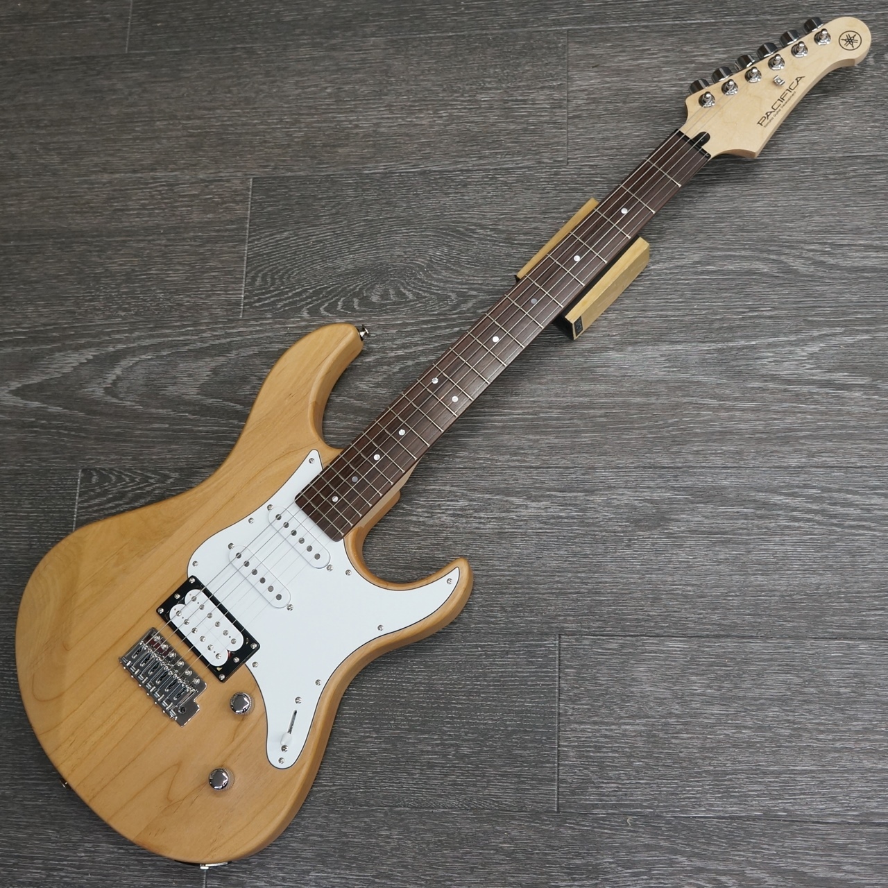 YAMAHA PACIFICA112V YNS ヤマハ パシフィカ エレキギター