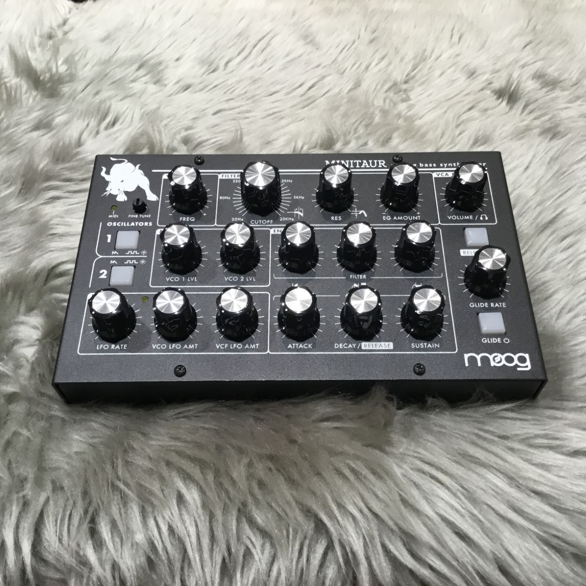 楽器・機材moog MINITAUR シンセベース - 鍵盤楽器