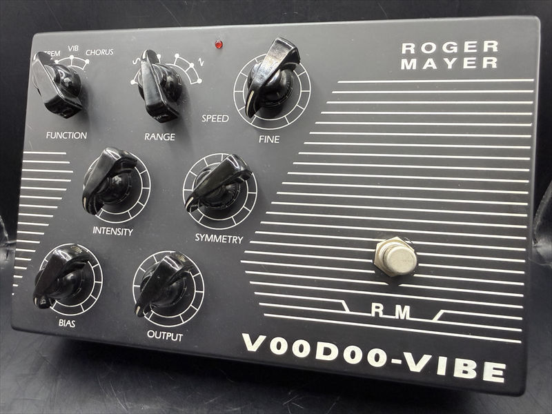 Roger Mayer Voodoo-Vibe（中古）【楽器検索デジマート】