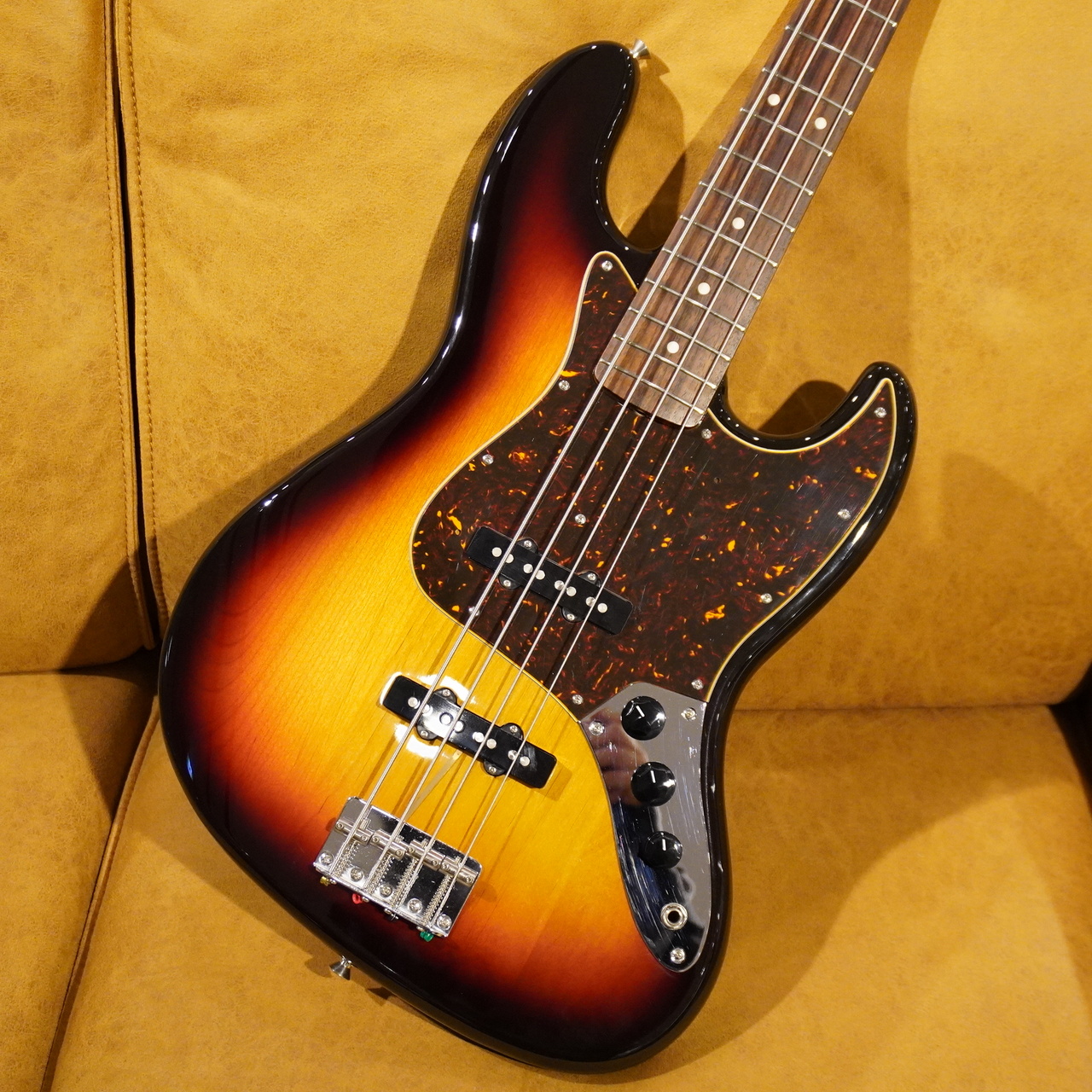 Fender Japan JB-62 3TS 2004-06（中古）【楽器検索デジマート】