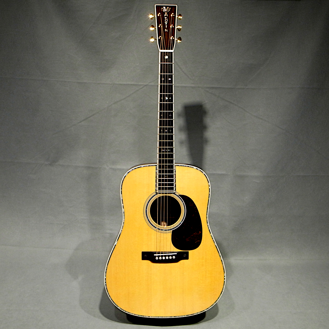 Martin 000-42 Standard Pickup Special 【 アンプに繋げる LIVE