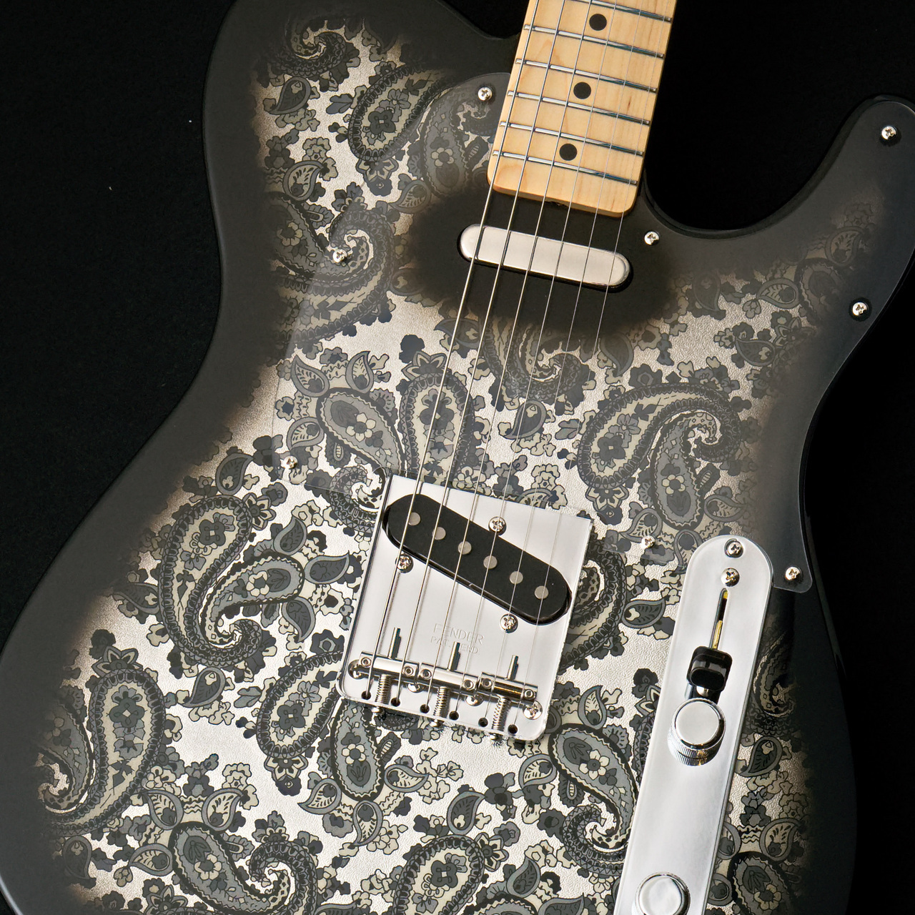 Fender Made in Japan Limited Telecaster Black Paisley【軽量個体