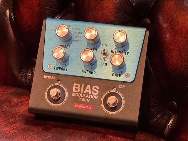 BIAS modulation twin モジュレーション　マルチ Positive Grid BIAS Modulation Twin Modulation Pedal | Sweetwater