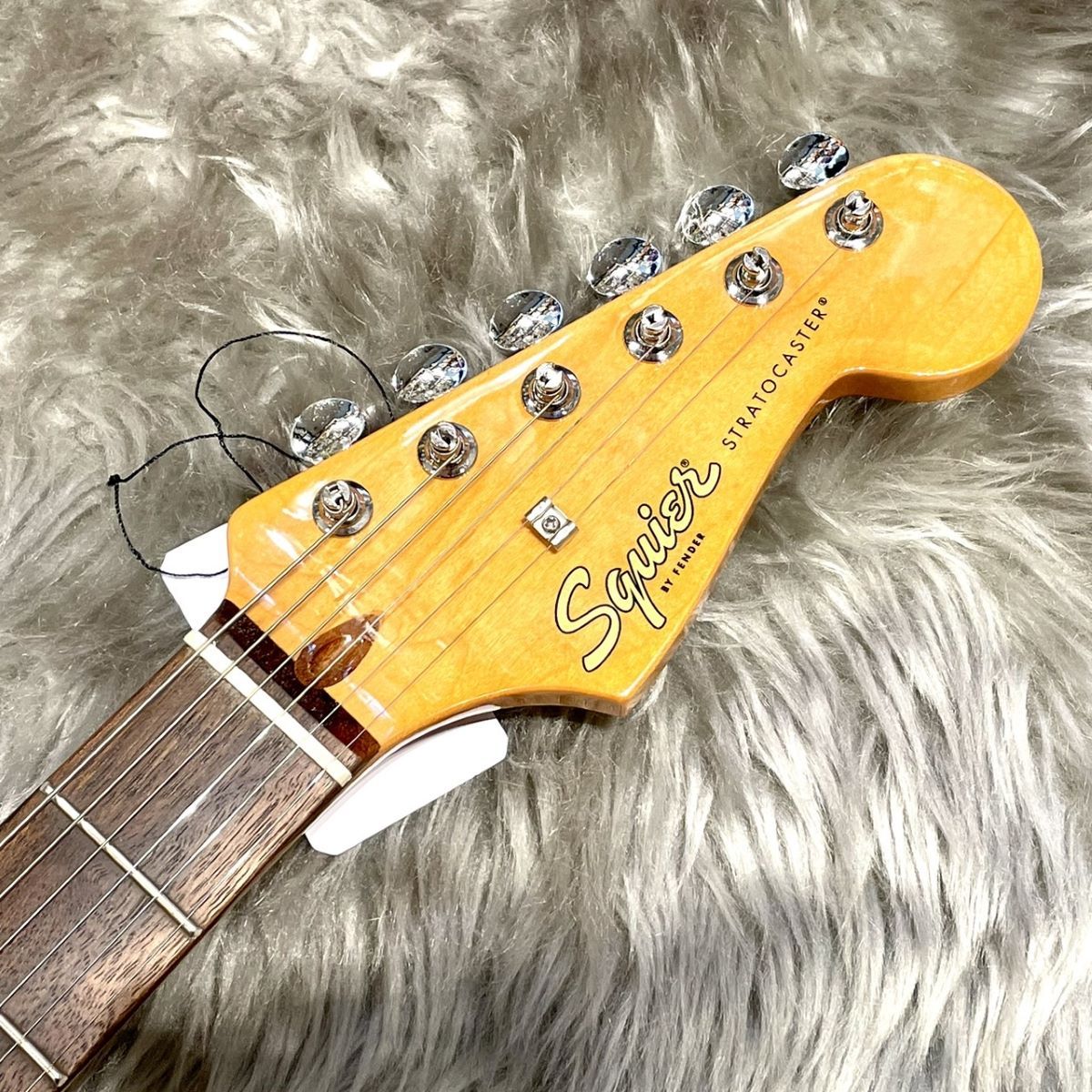 Squier by Fender FSR Classic Vibe '60s Stratocaster Purple