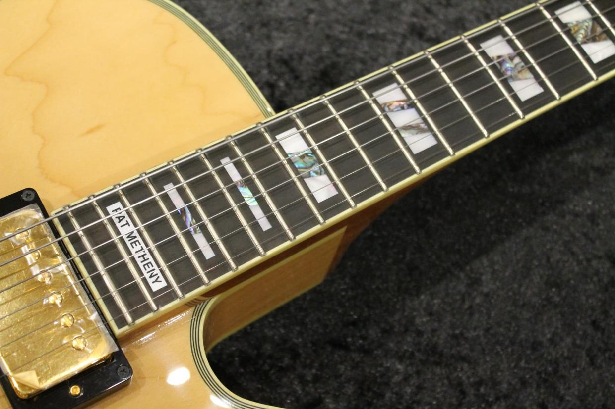 Ibanez pm200 パット・メセニー ハードケース付き Ibanez PM200 / パットメセニー シグネチャーモデル（新品/送料無料