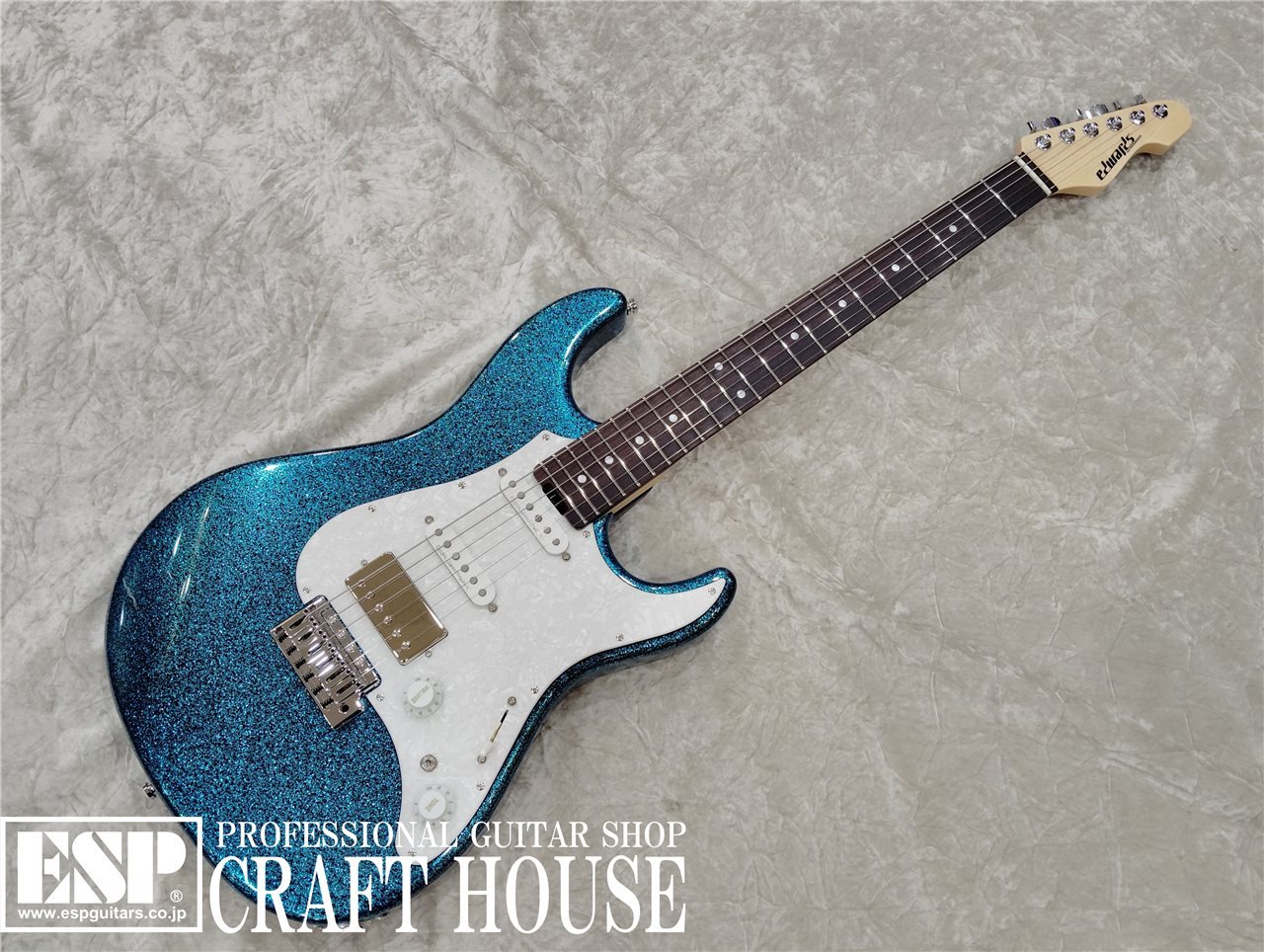 【スワロフスキー9点】　ヨット　ギター　スキー　ポット等 スワロフスキー9点】 ヨット ギター スキー ポット等