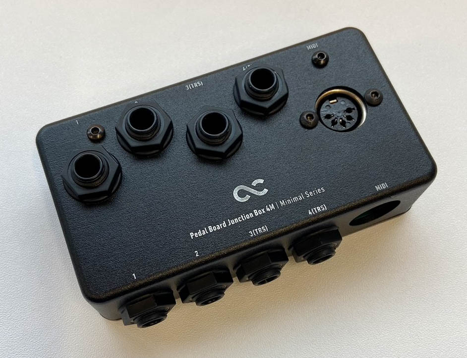 ONE CONTROL Minimal Series Pedal Board Junction Box 4M 【OC-M-JB4M 