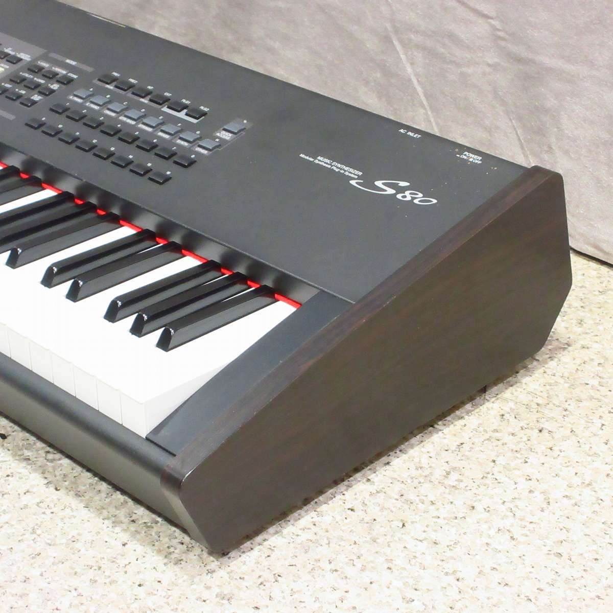 YAMAHA S80 