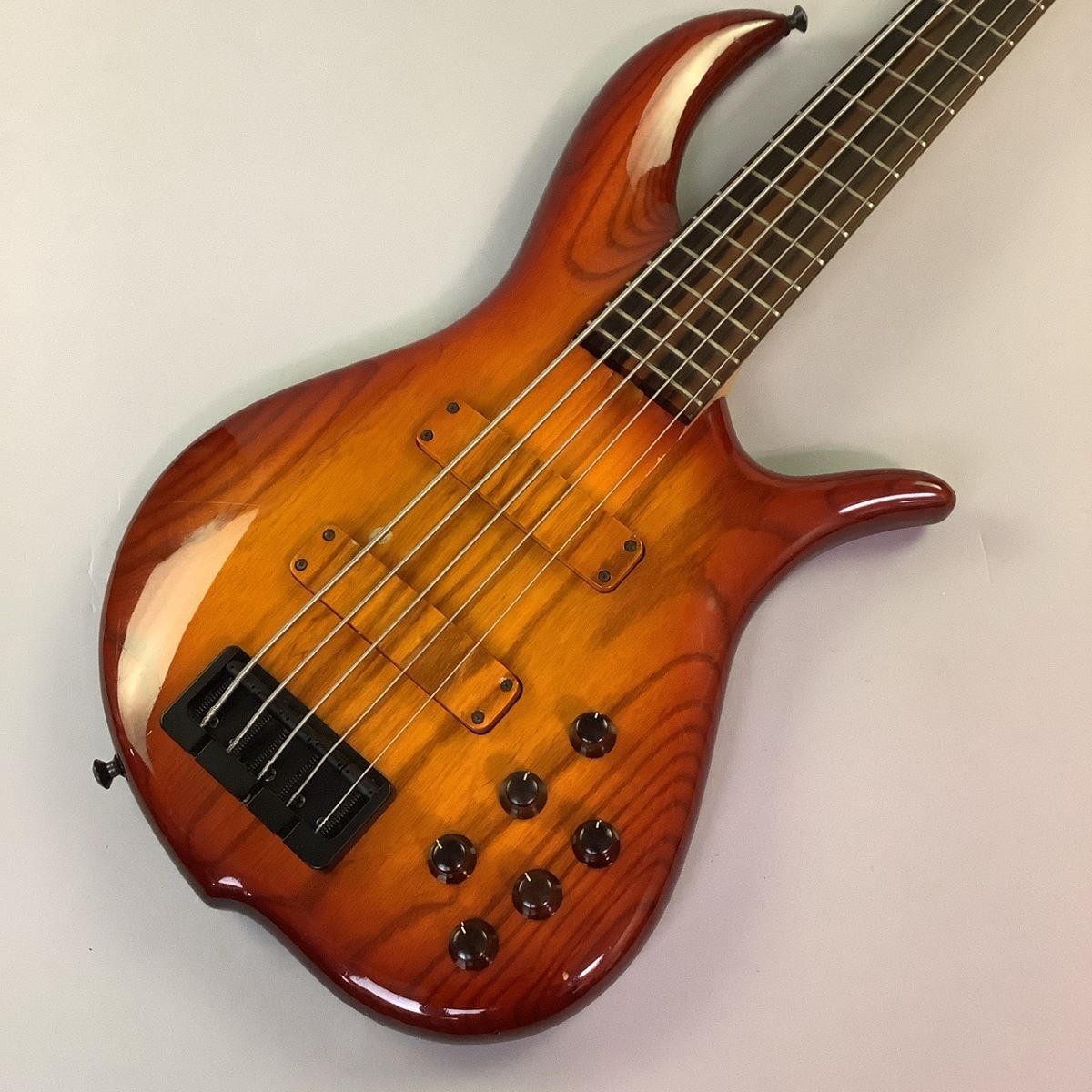 F BASS BN5（中古/送料無料）【楽器検索デジマート】