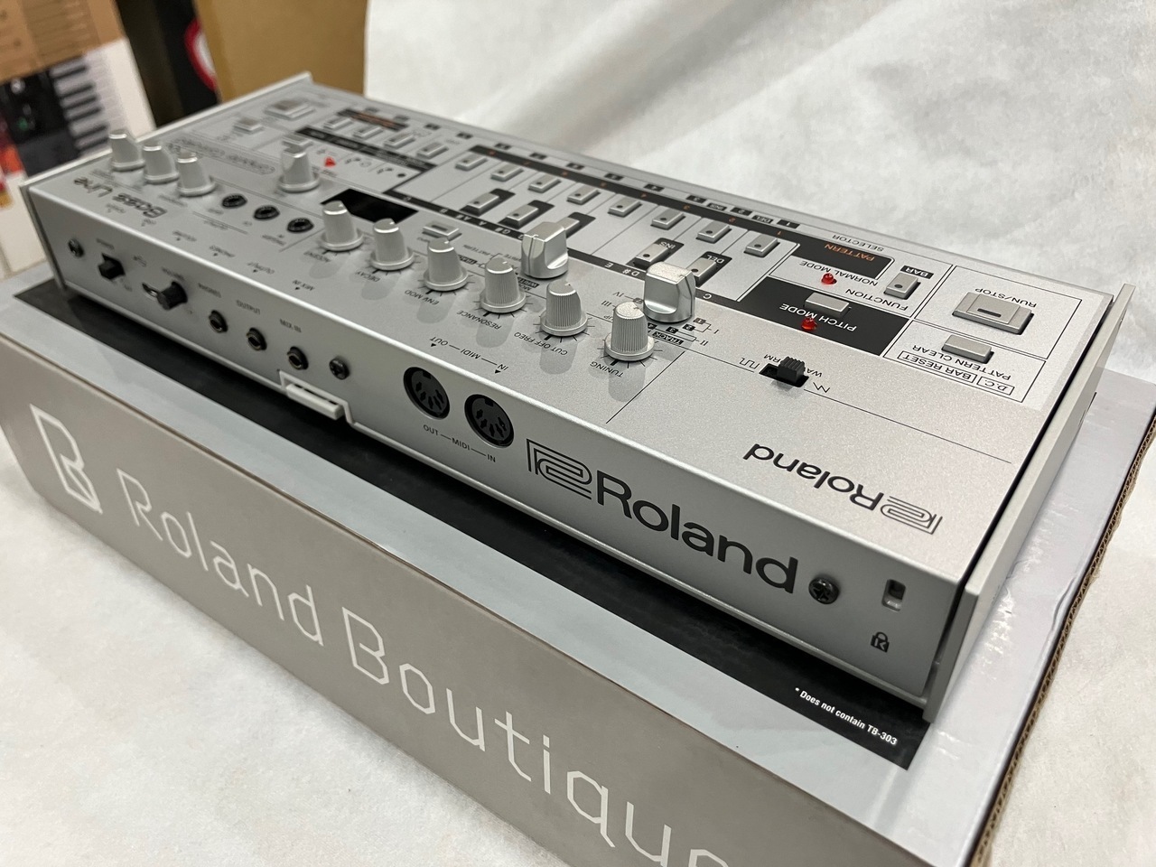 Roland TB-03 Boutique ◇1台限りB級特価!【ローン分割手数料0%(12回迄