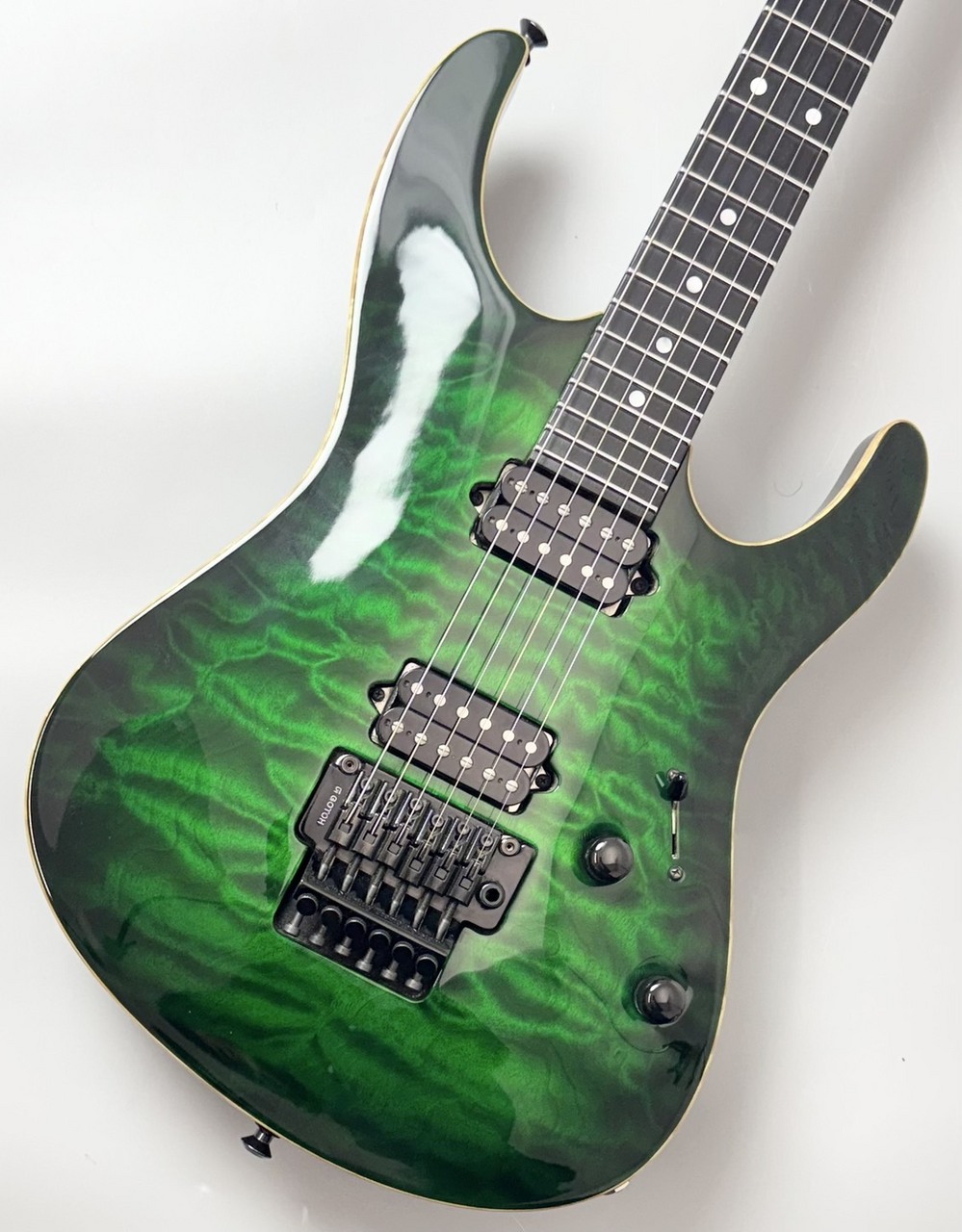 Suhr Custom Modern Carve Top Ash/Pau Ferro/Ebony -Trans Green