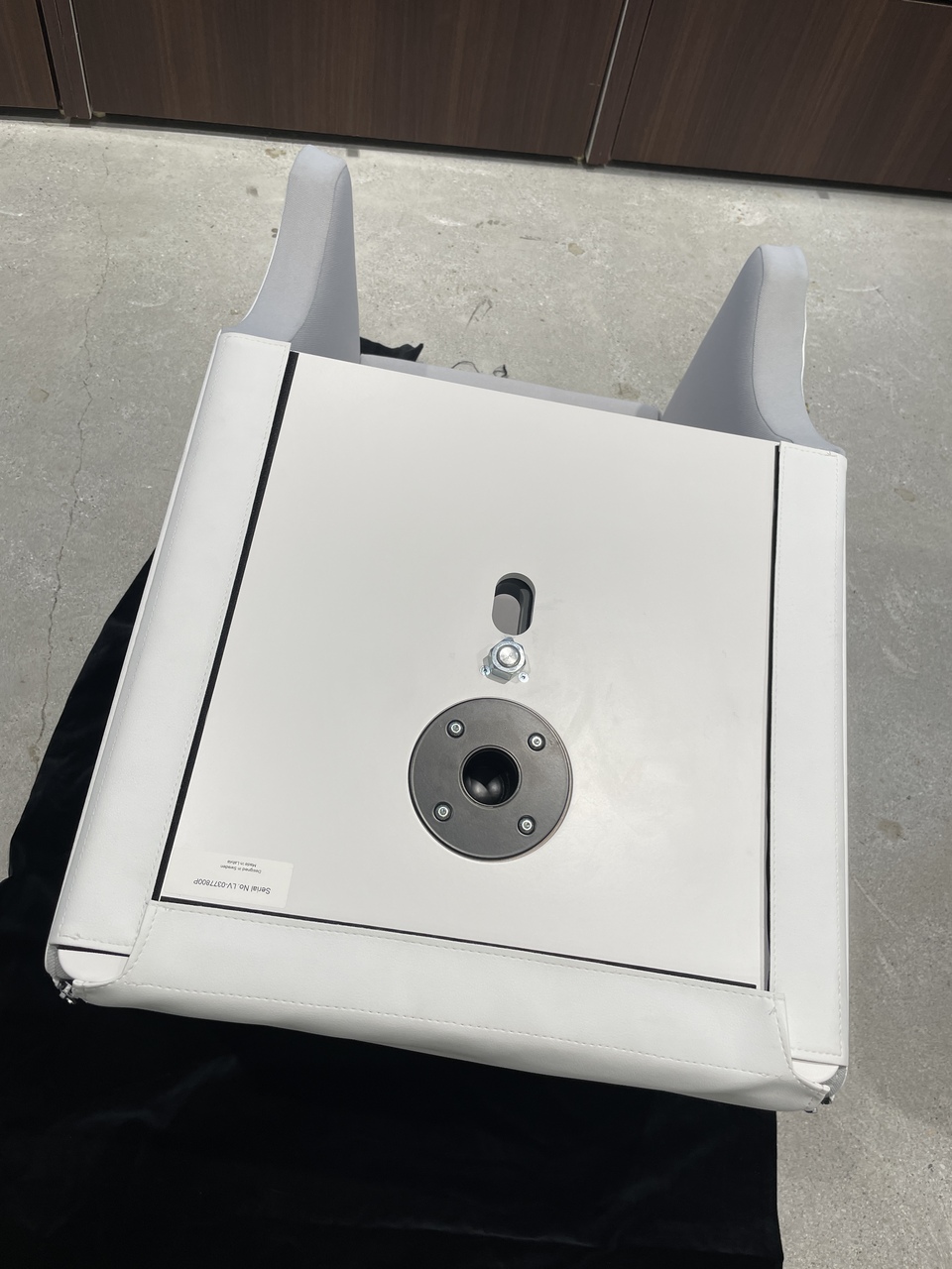 ISO VOX ISOVOX2+設置用スタンド付属【展示品限定特価】（新品/送料 