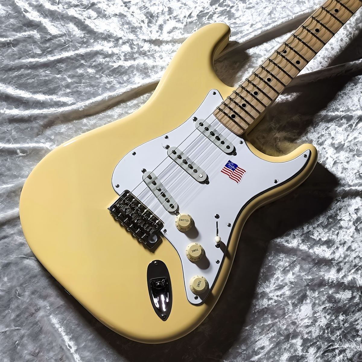 Fender Yngwie Malmsteen Stratocaster Vintage White イングヴェイ・マルムスティーン  スキャロップ（新品/送料無料）【楽器検索デジマート】