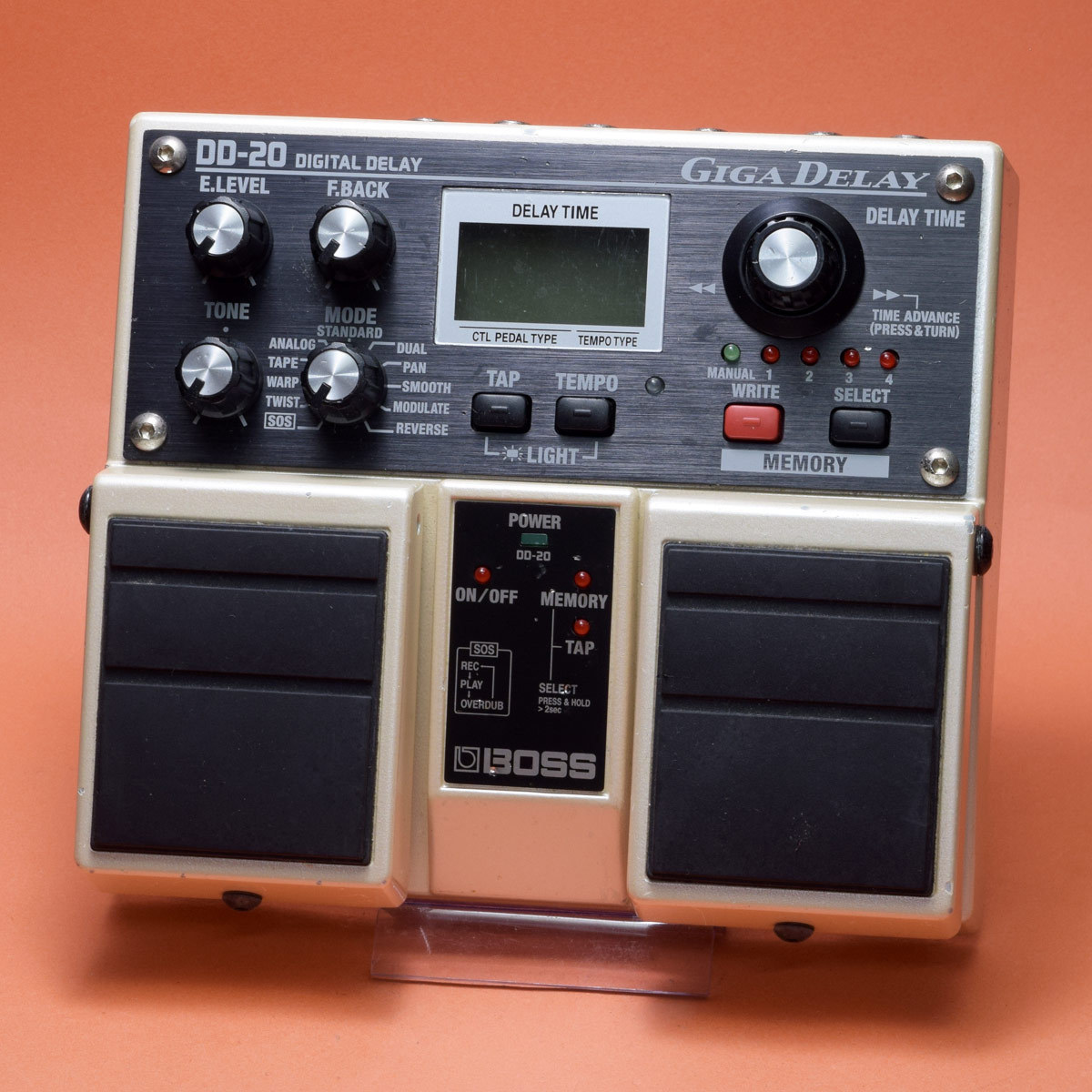 BOSS DD-20 GIGA DELAY 中古 BOSS DD-20 Giga Delay 【福岡店】（中古）【楽器検索デジマート】