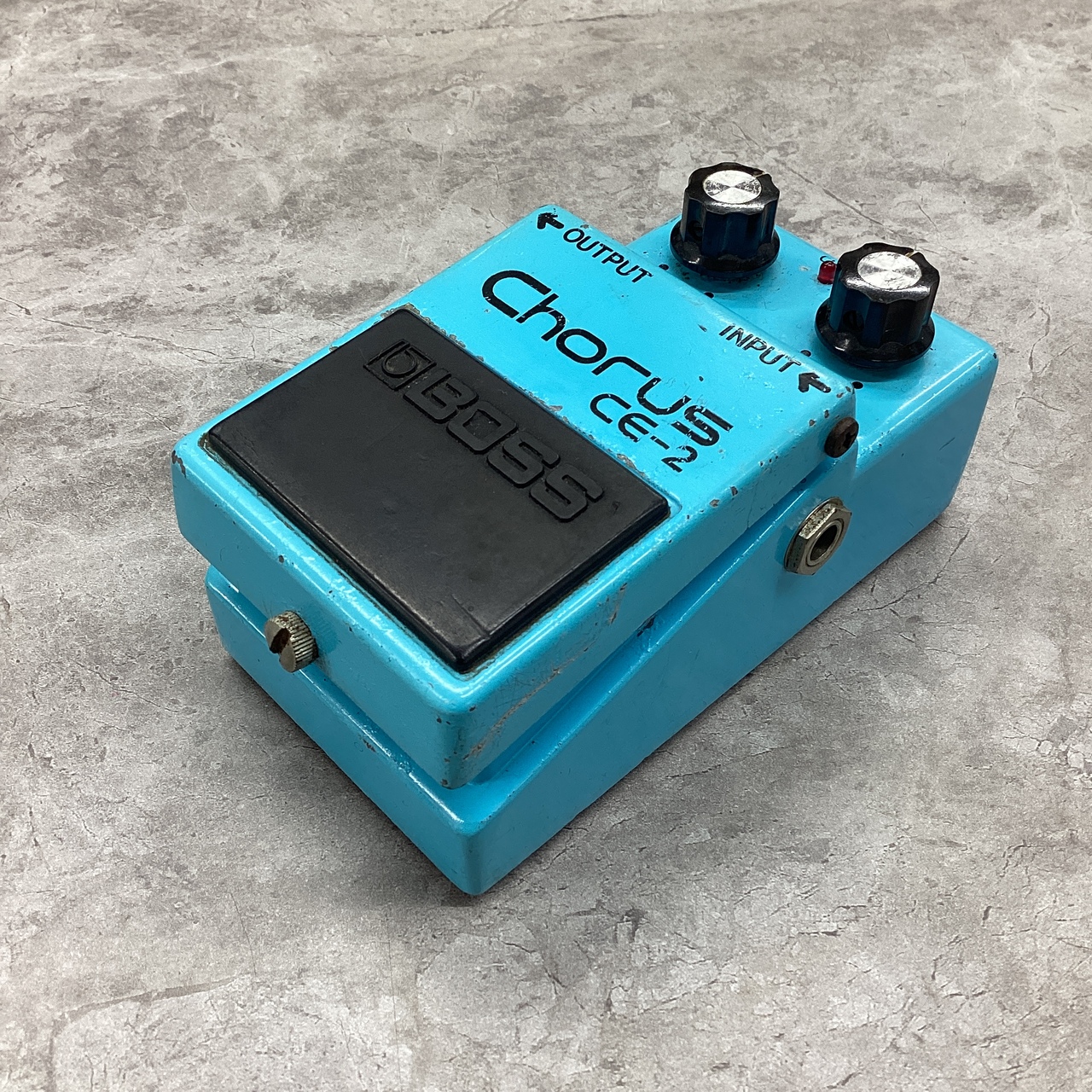貴重！BOSS CE-2 最初期　 Chorus コンパクトエフェクター 銀ネジ BOSS CE-2 Chorus 銀ネジ（ビンテージ）【楽器検索デジマート】