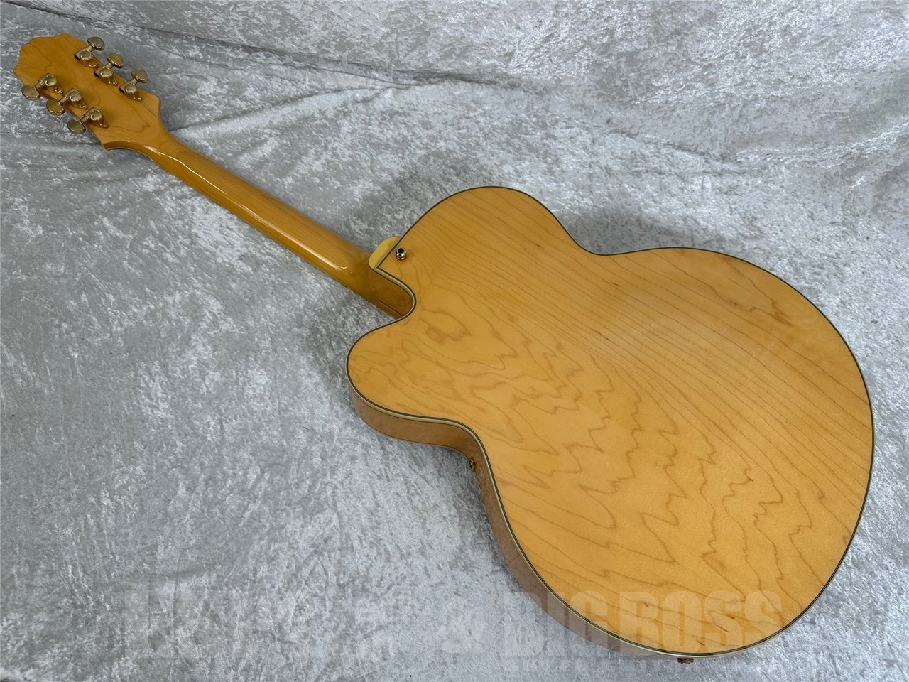(新品同様) Epiphone Broadway フルアコ ナチュラル色 新品同様) Epiphone Broadway フルアコ ナチュラル色 684.jpg