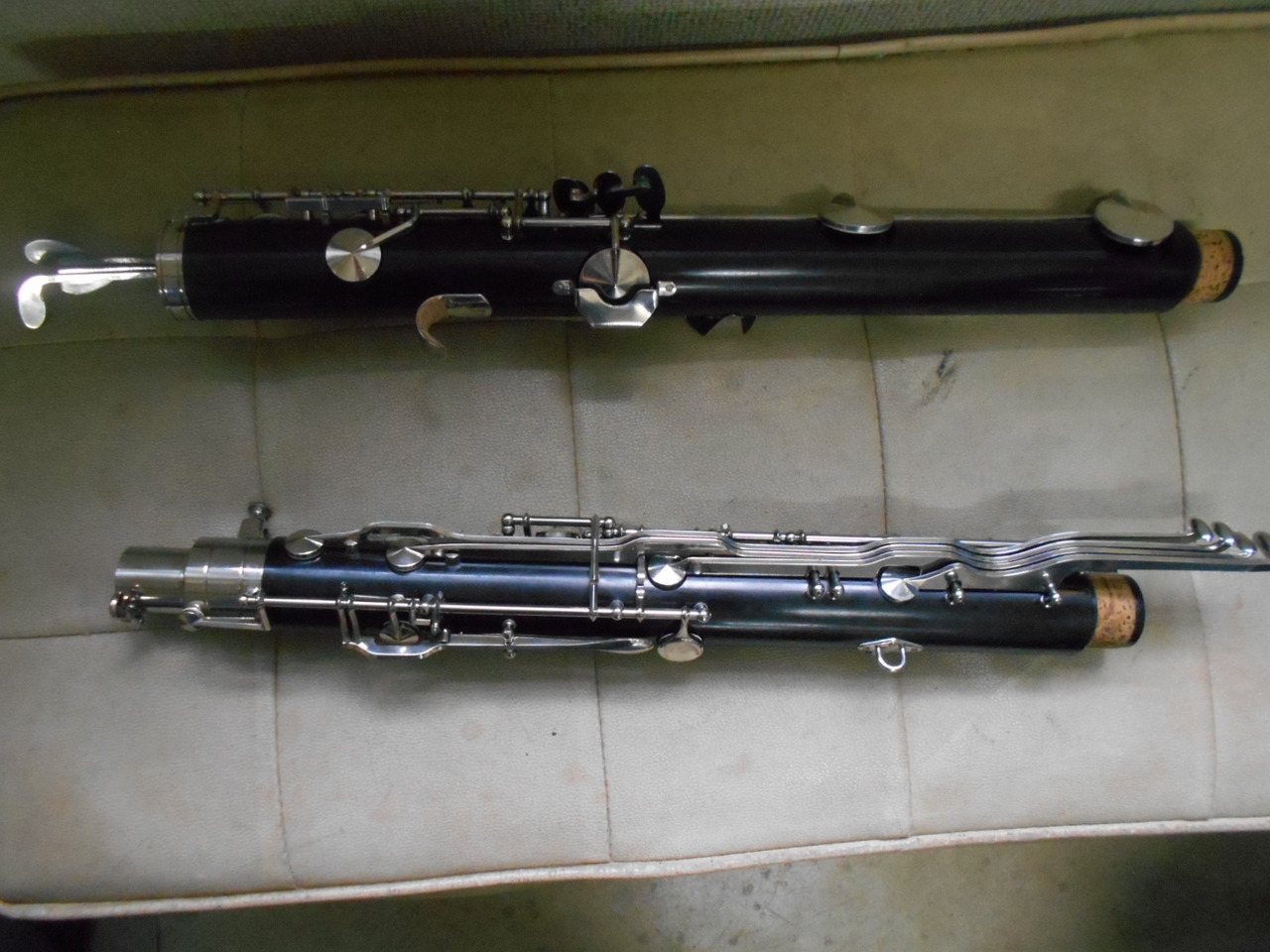 Leblanc ルブラン 木製　バスクラリネット　　バスクラ 期間限定値下げ中！】Leblanc ルブラン 木製バスクラリネット 期間限定