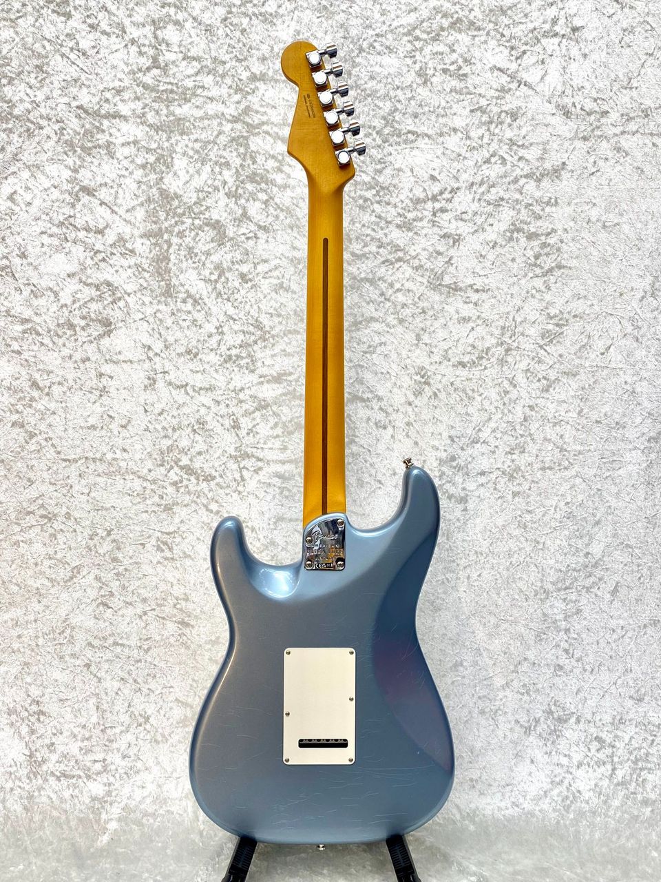 Fender American Ultra Luxe Vintage 60s Stratocaster -Ice