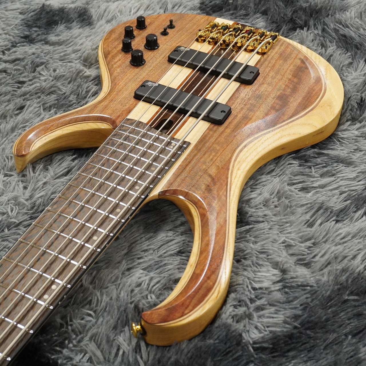 Ibanez BTB1836-NDL (Natural Shadow Low Gloss) -Premium Series