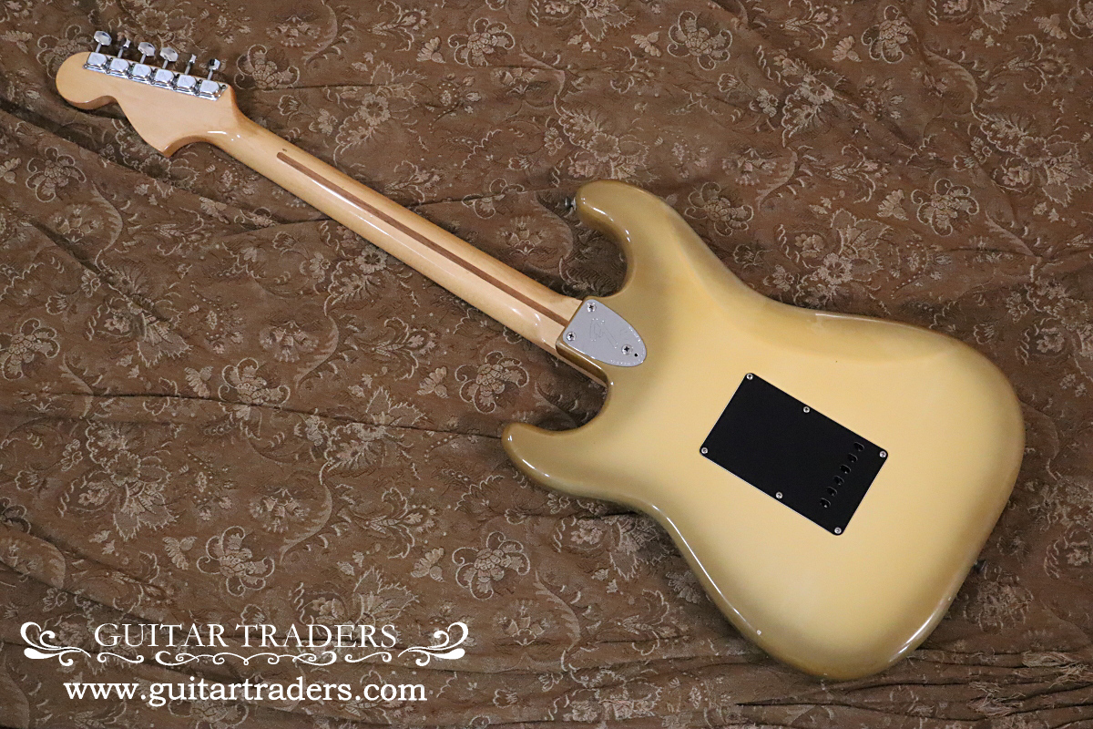 Fender 1979 Stratocaster Antigua（ビンテージ）【楽器検索デジマート】