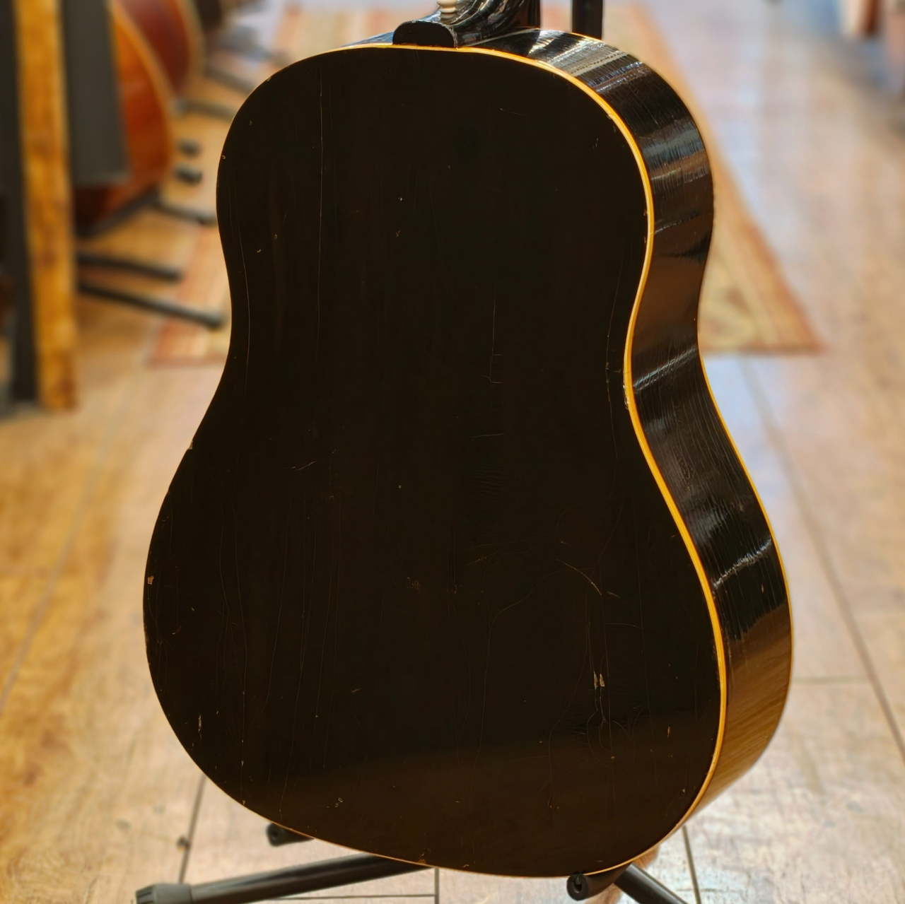 Gibson 【GibsonExpo出展品】J-45 Black Finish【ナローネック】【1968