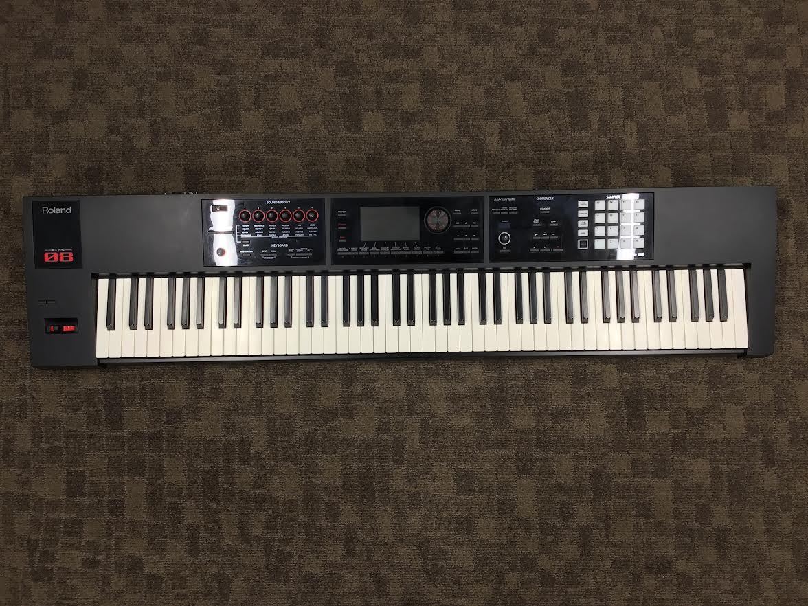 中古】ローランド FA-08 キーボード88鍵キーボードシンセサイザー - 家具