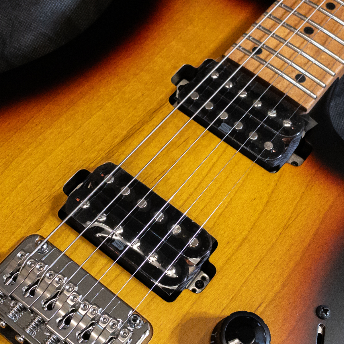 Ibanez AZ2402 TFF (Tri Fade Burst Flat)（新品特価）【楽器検索