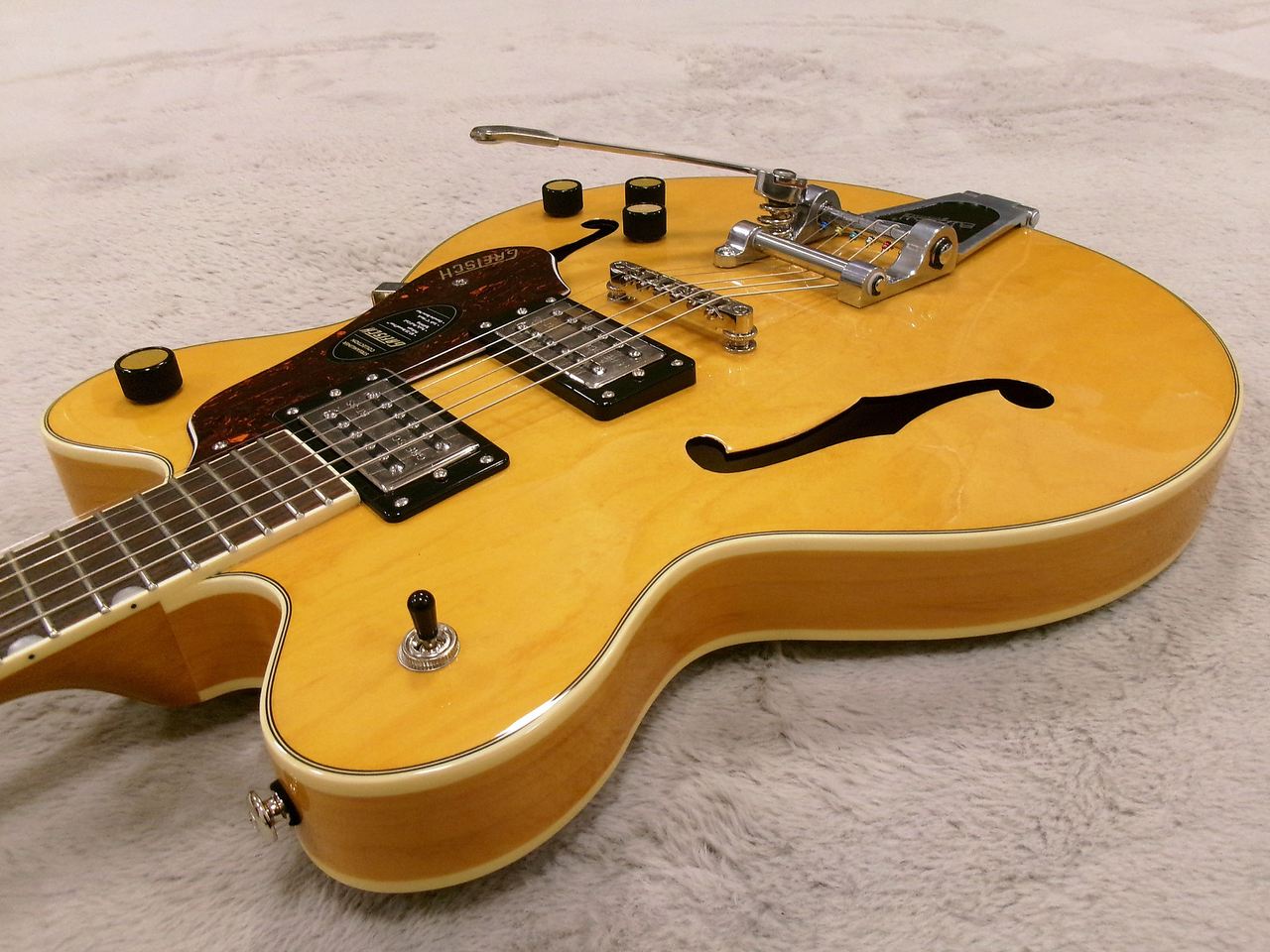 Gretsch G2622T Streamliner Center Block Double-Cut with Bigsby