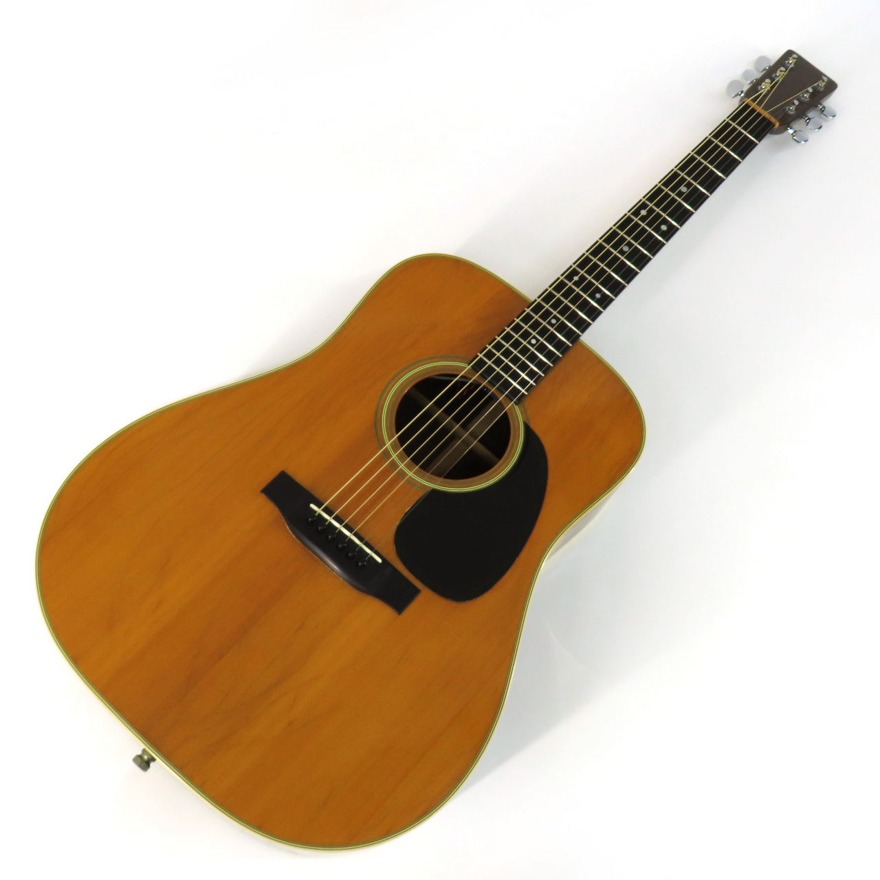 Martin D-28 Mod