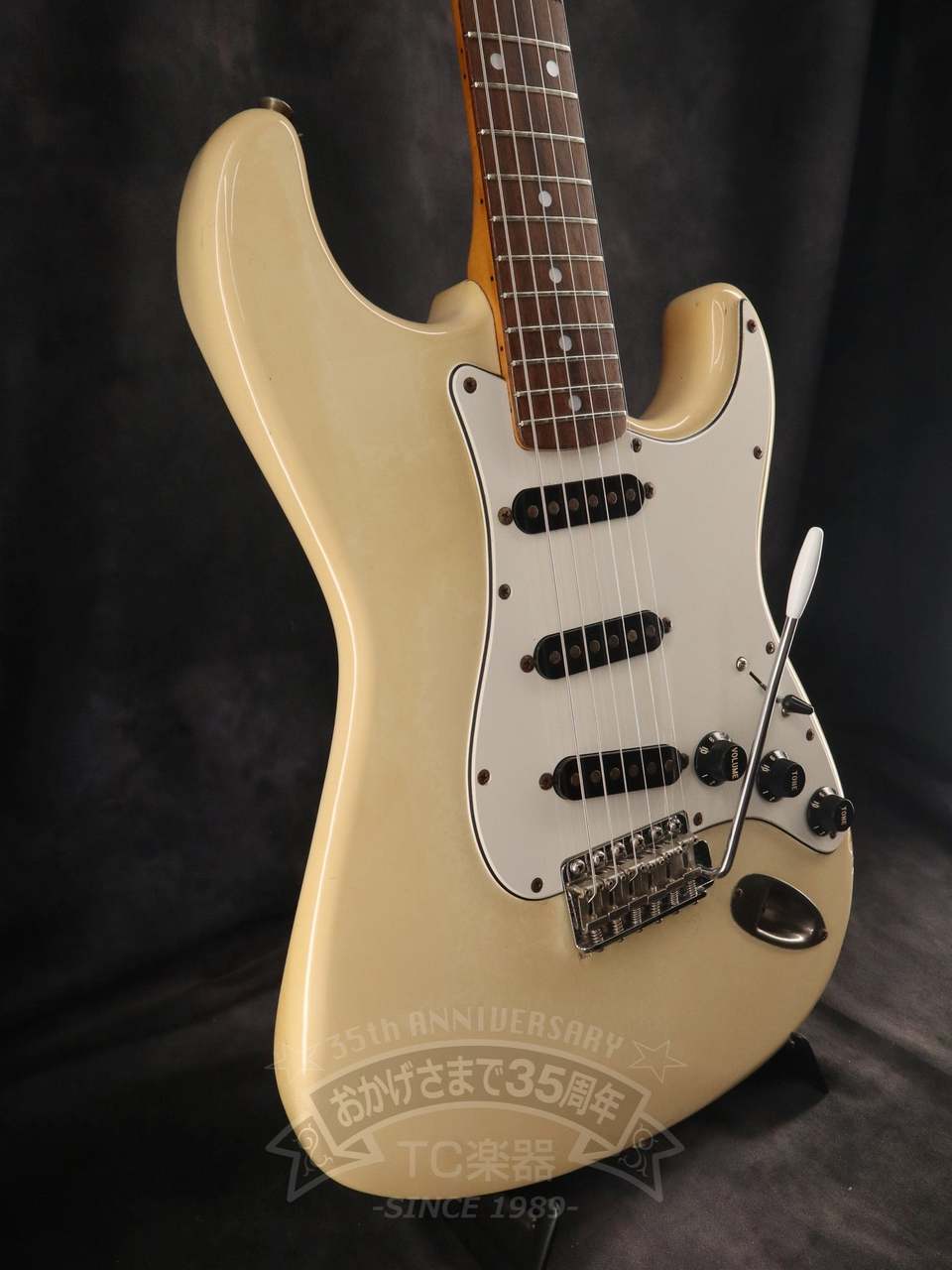 Squier CST-30 ストラトキャスター Squier by Fender 1983 CST-30 White（ビンテージ）【楽器検索
