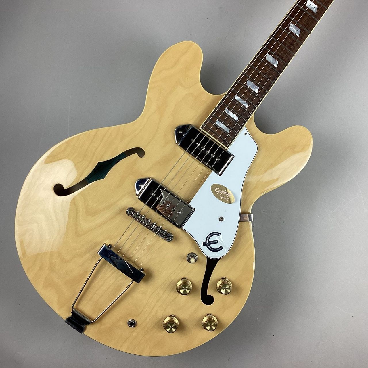 Epiphone Casino Natural 付属ケースがソフトケースのため特価！【現物