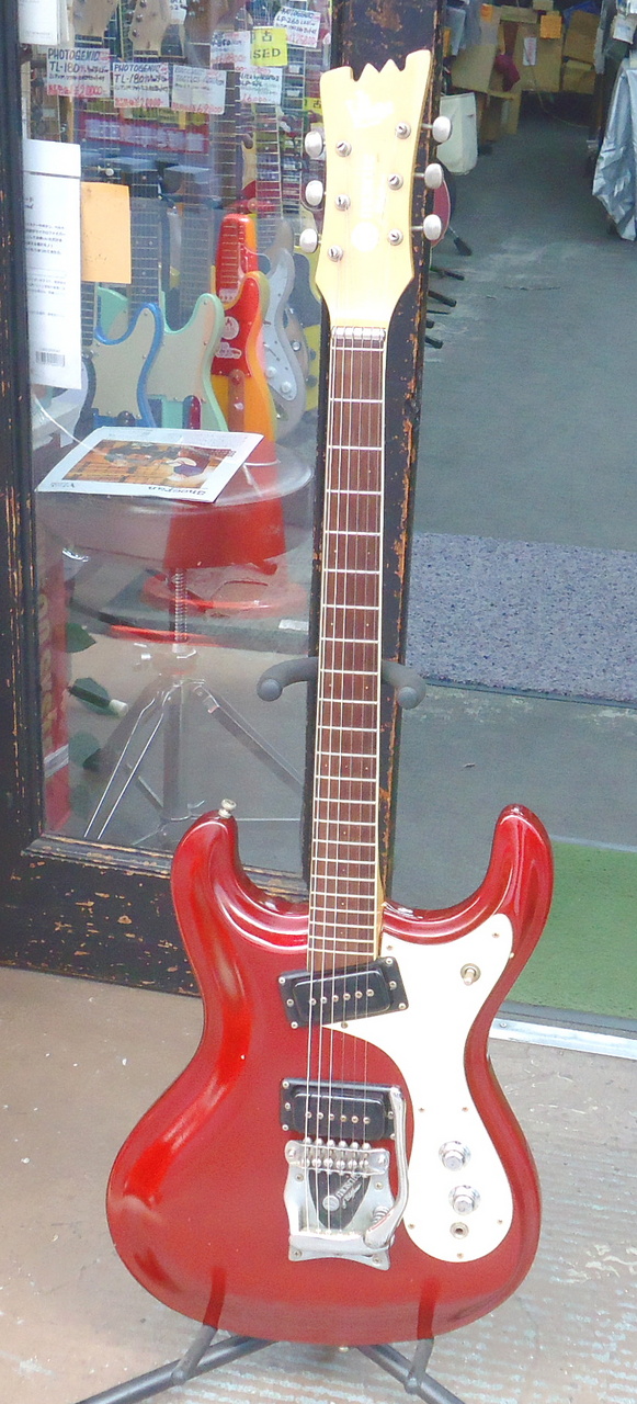 Mosrite The Venturesモデル エレキギター レッド系 Mosrite The Ventures Model Mark I（ビンテージ/送料無料