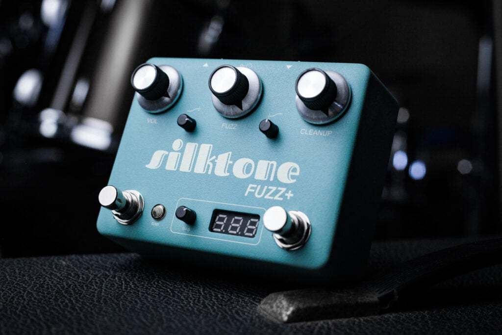Silktone Fuzz＋新品未使用品200番台Silktone本家より購入品 Silktone Fuzz＋新品未使用品200番台Silktone本家より購入品 Silktone