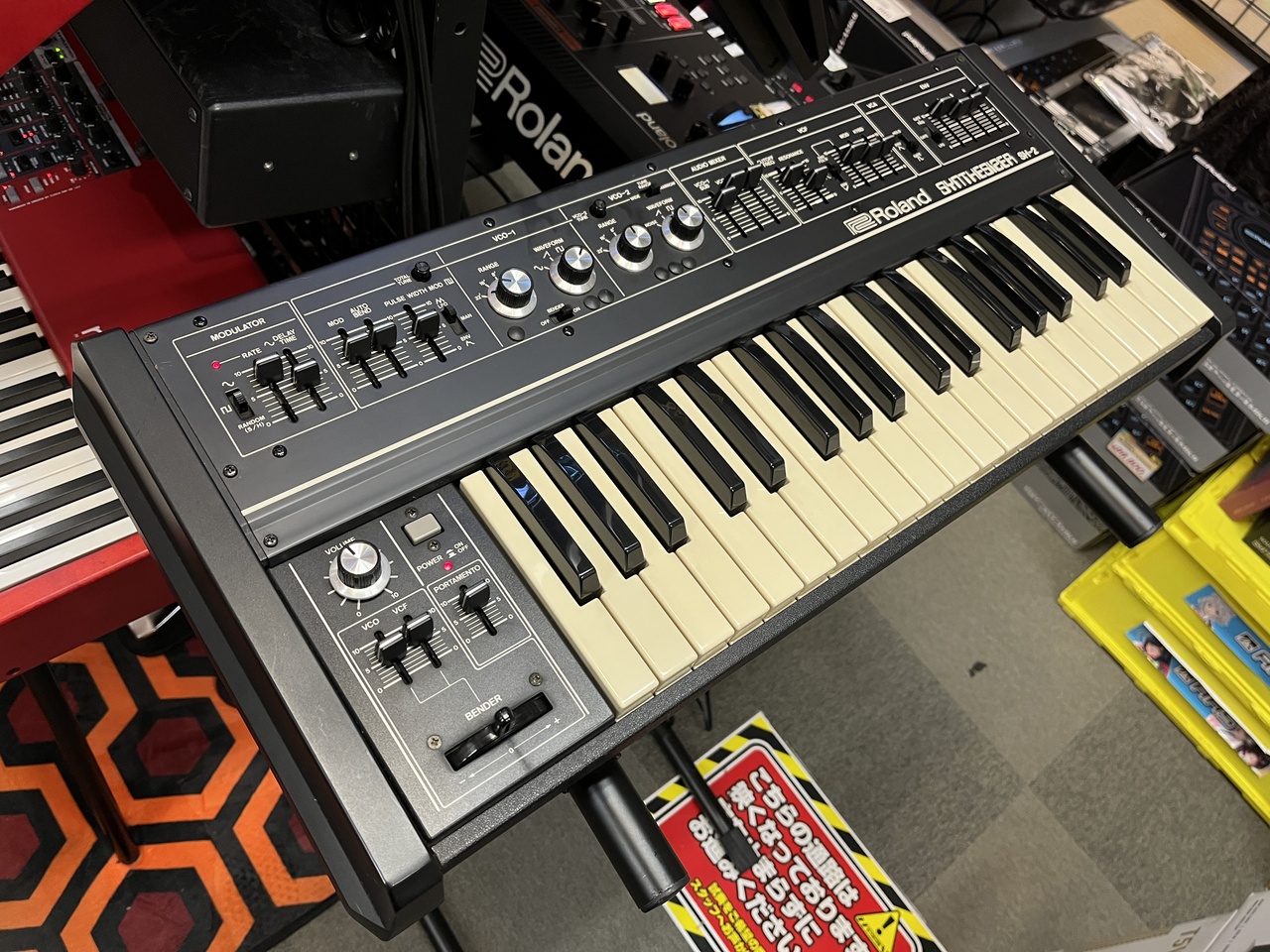 Roland SH-2【中古】（ビンテージ）【楽器検索デジマート】