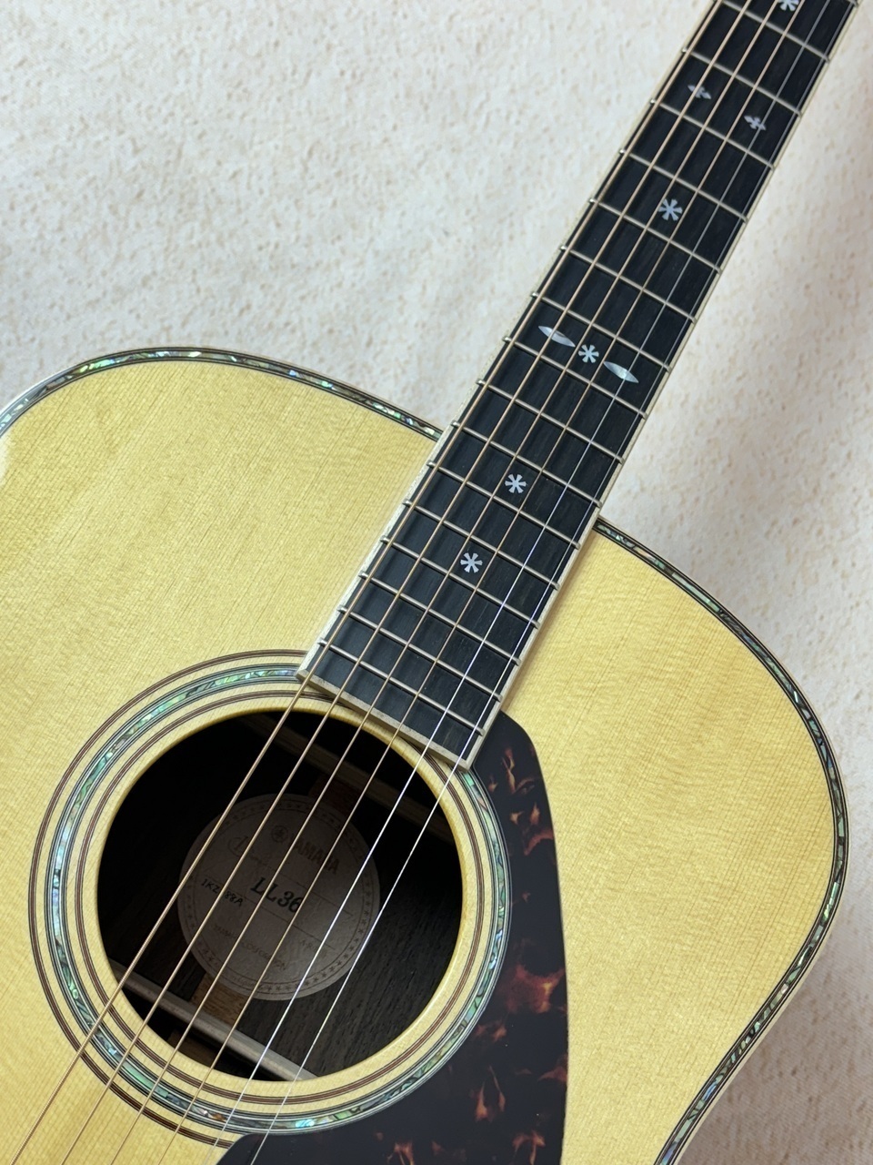 YAMAHA 【傷あり大特価・煌びやかなサウンドが魅力】LL36 ARE #IKZ088A