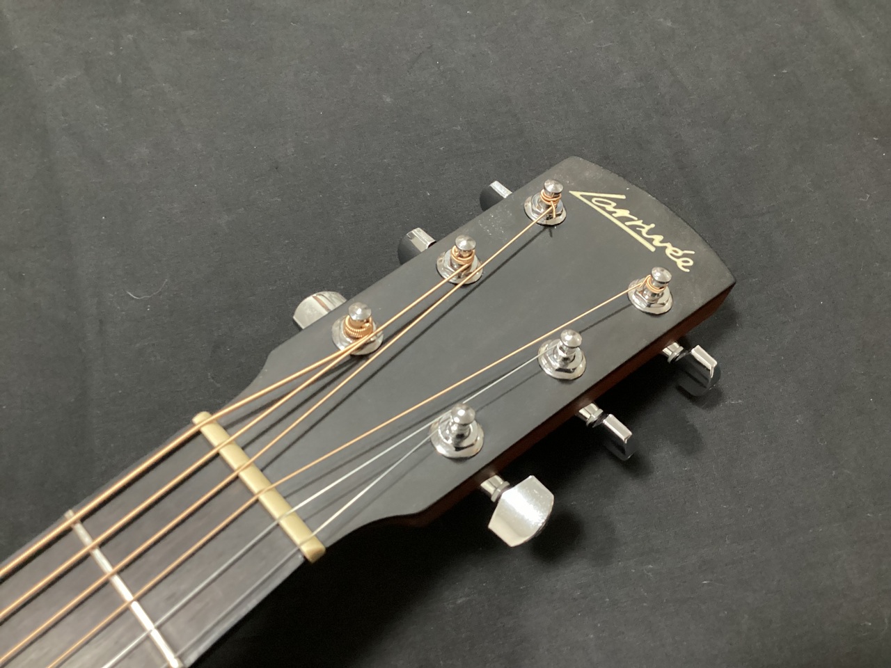 Larrivee O-01(ラリビー パーラーサイズ アコースティックギター 