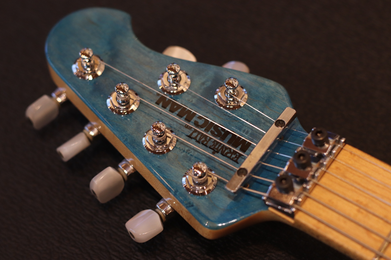 MUSIC MAN AXIS EX Translucent Blue（中古/送料無料）【楽器検索